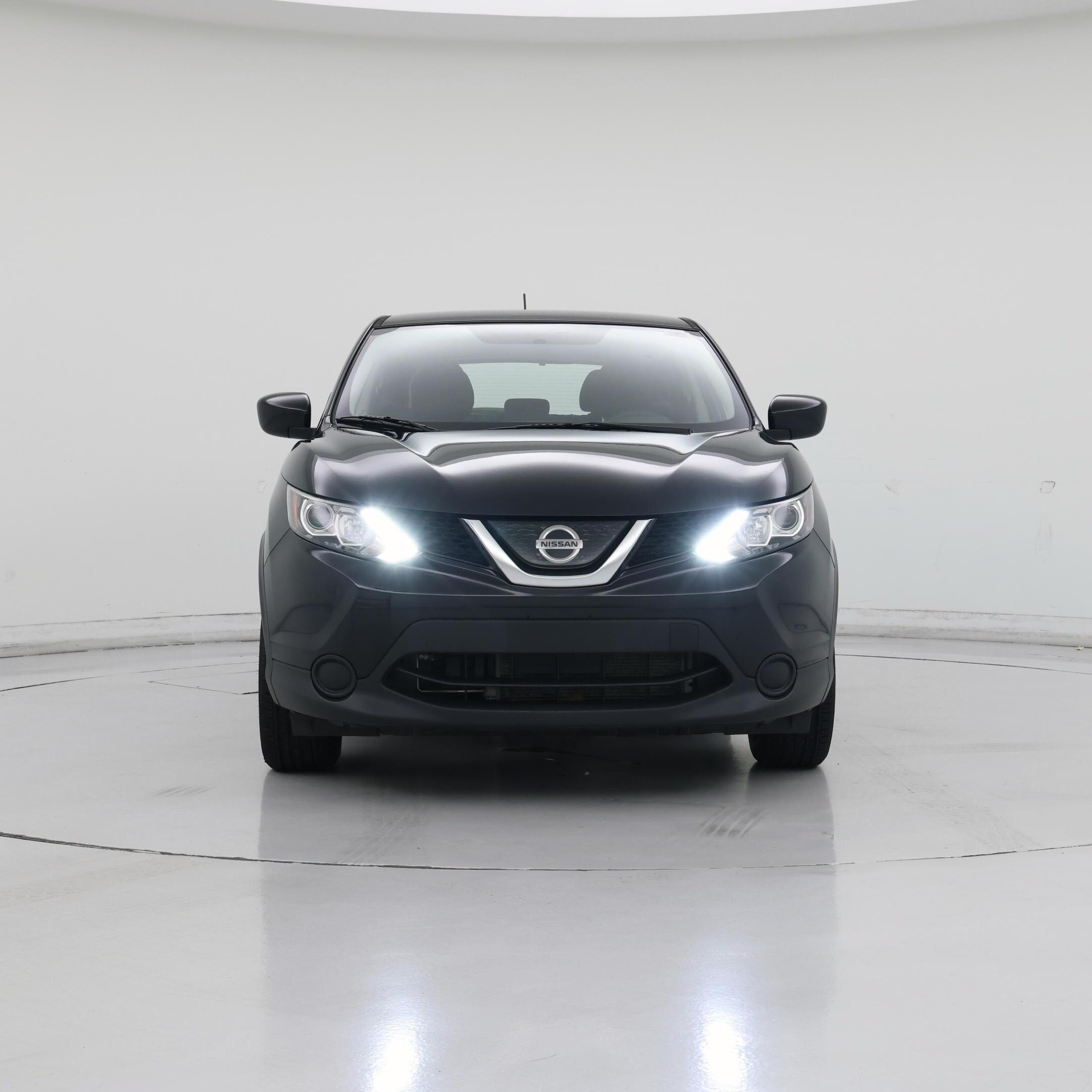 Thumbnail: 2019 Nissan Rogue Sport - 5