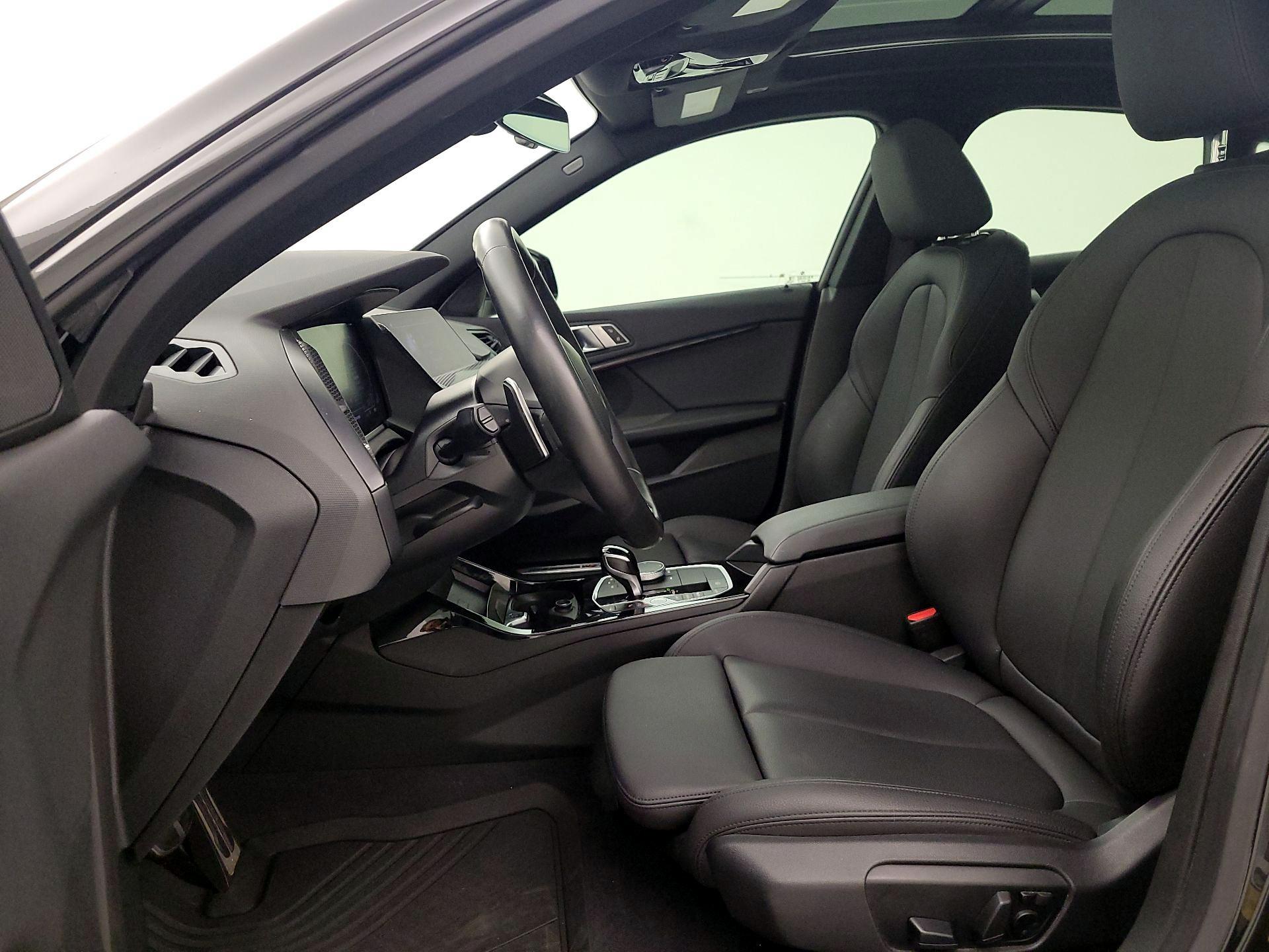 Thumbnail: 2023 BMW 2 Series - 11