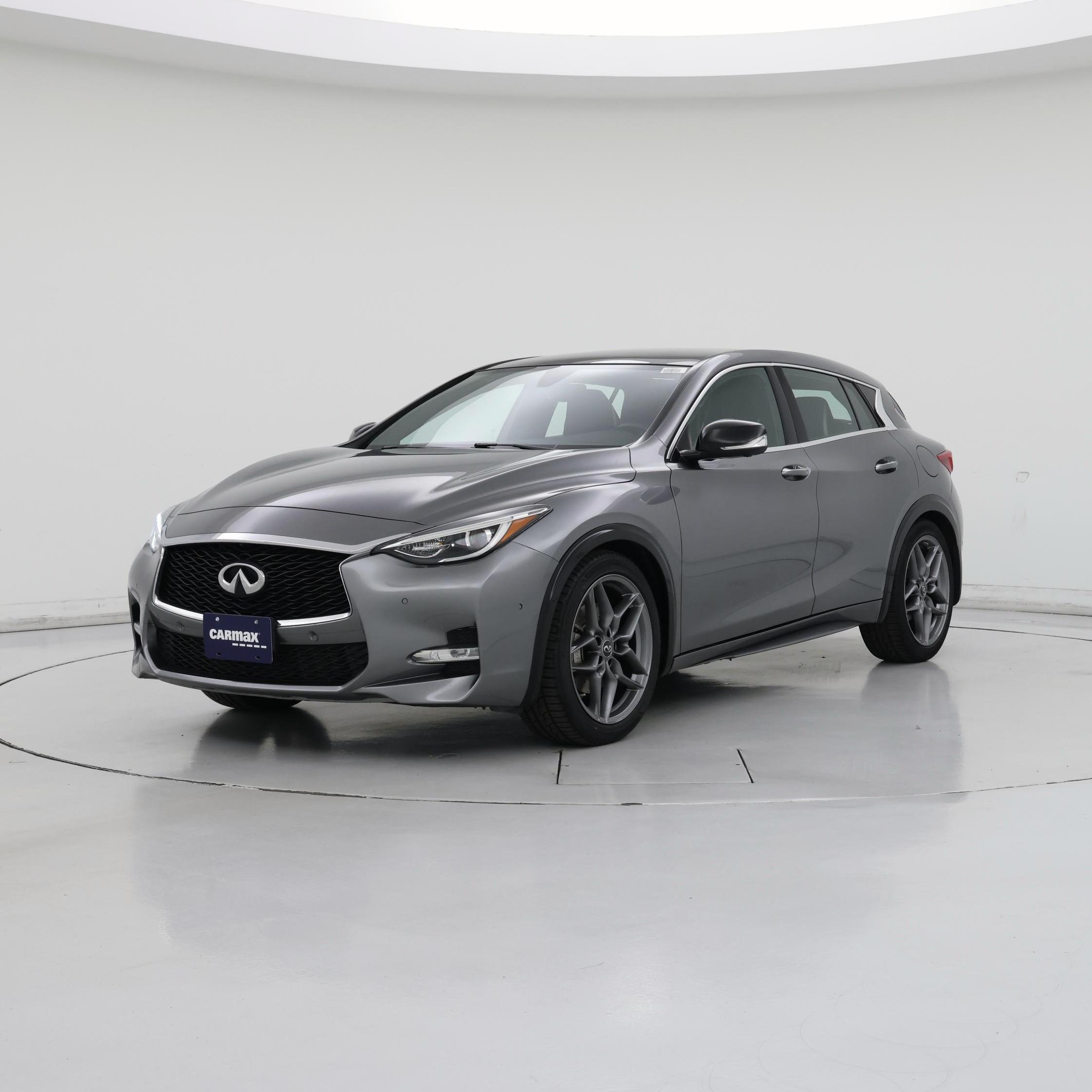 Thumbnail: 2018 INFINITI QX30 - 4