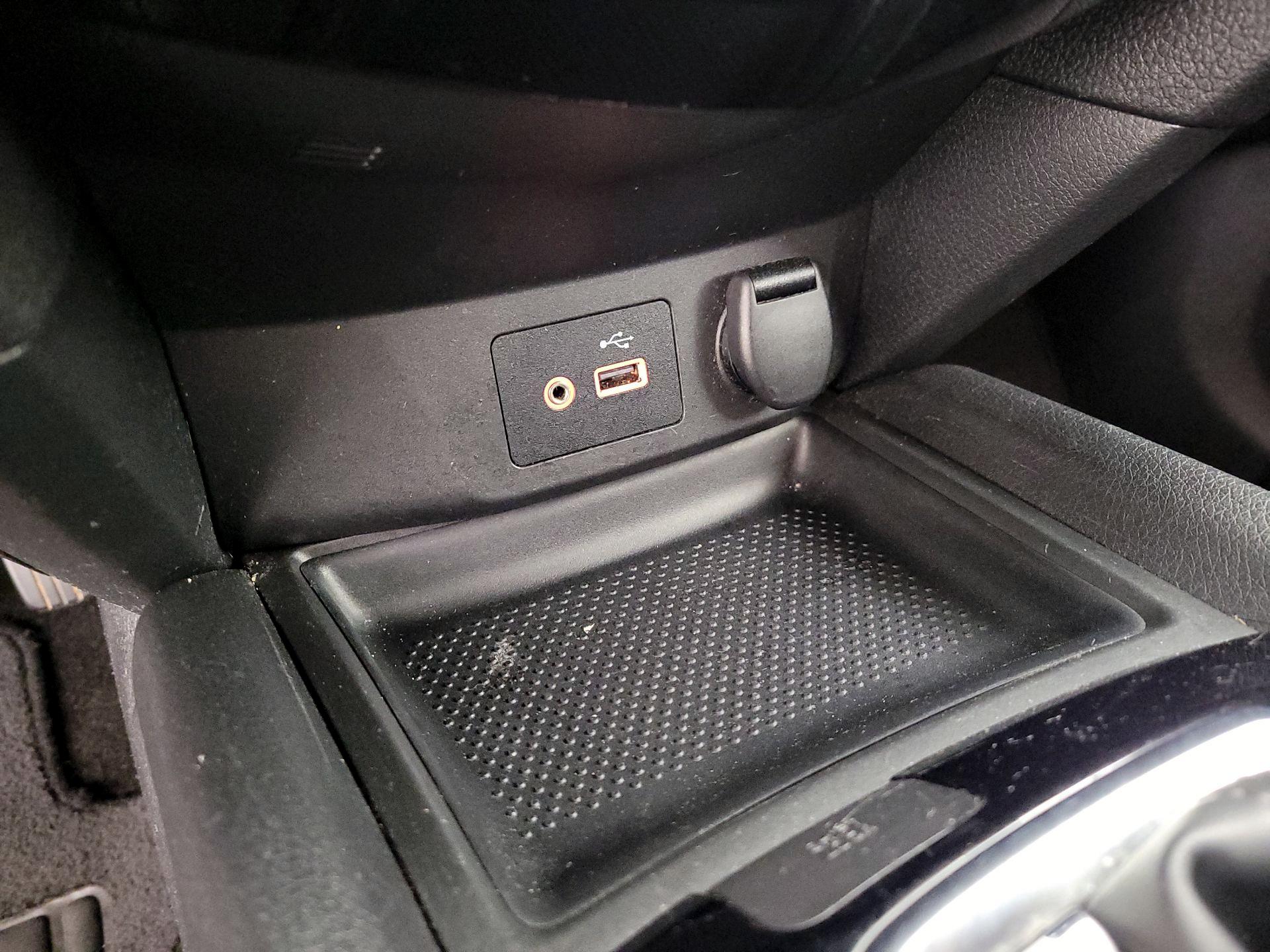 Thumbnail: 2018 Nissan Rogue - 18