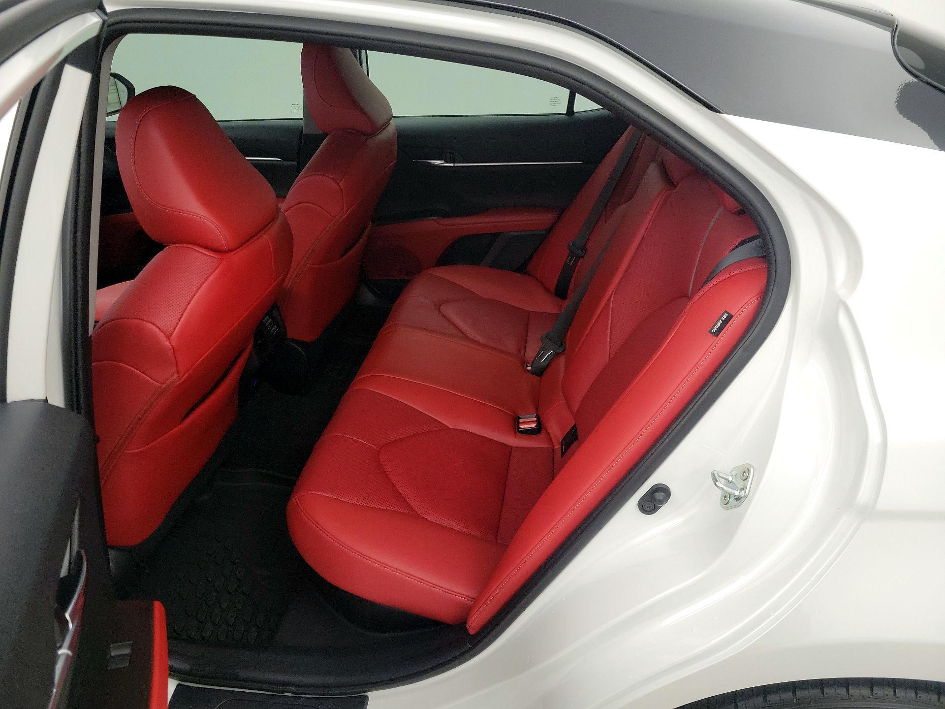 Thumbnail: 2022 Toyota Camry - 19