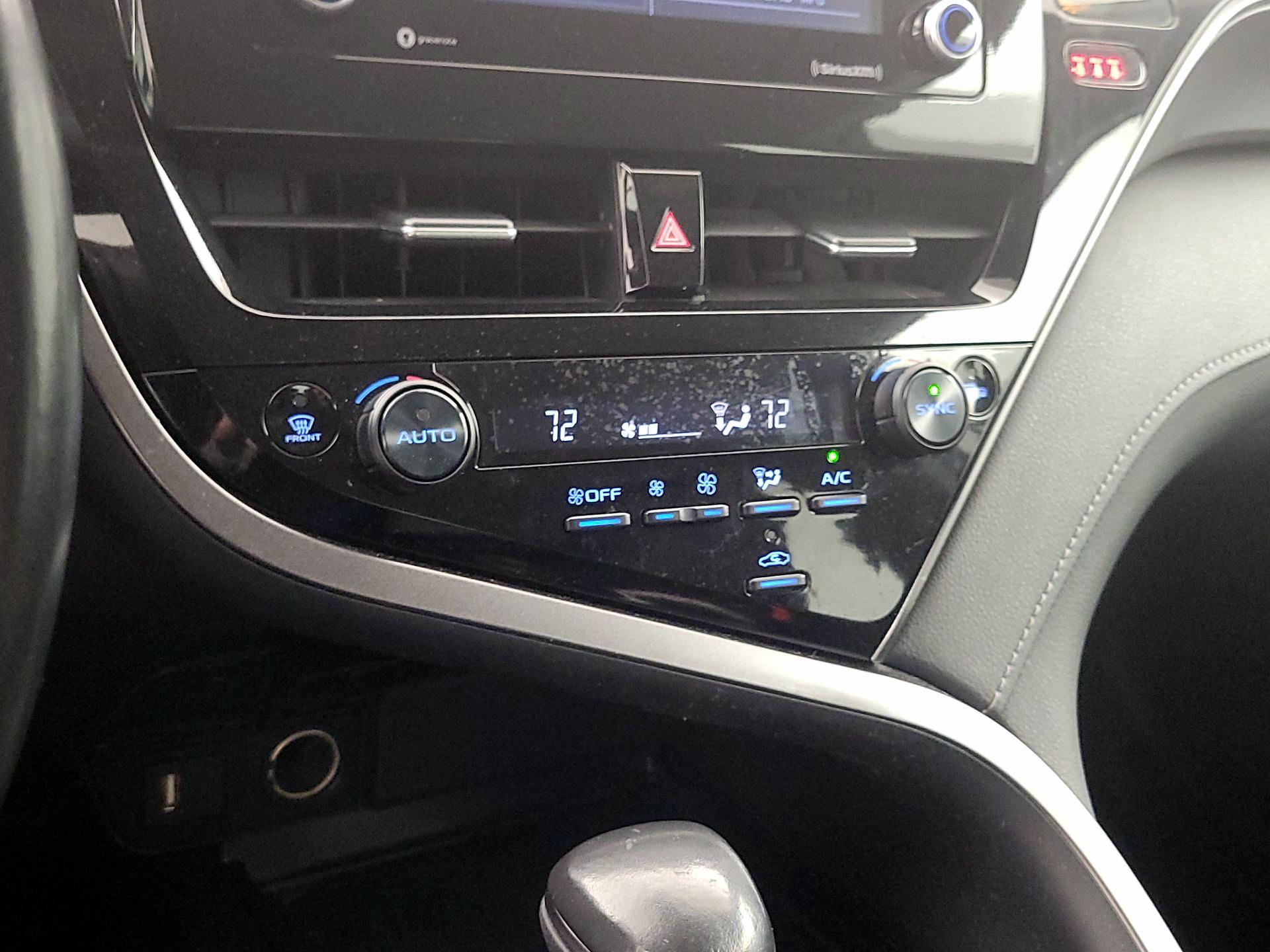 Thumbnail: 2023 Toyota Camry - 16