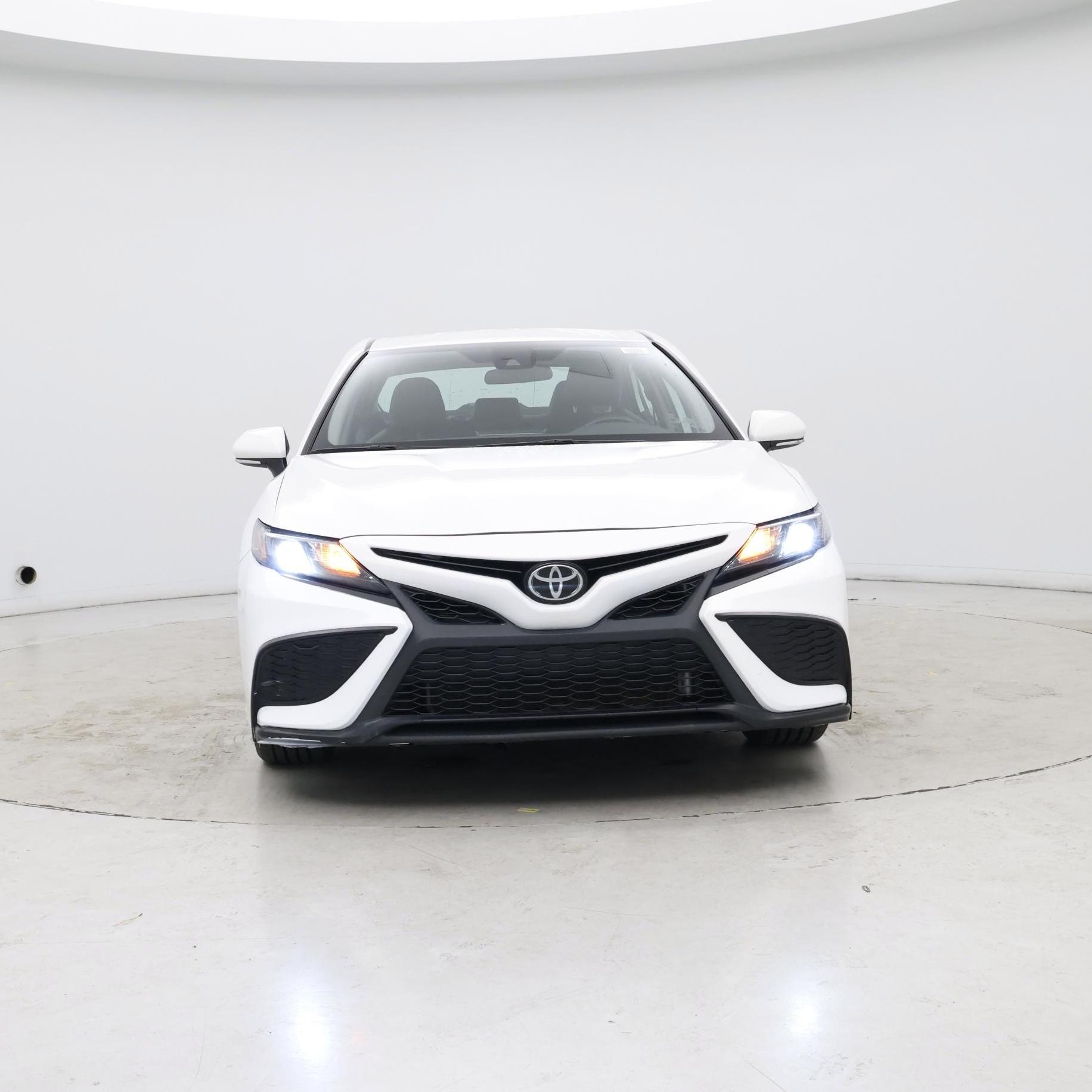 Thumbnail: 2023 Toyota Camry - 5