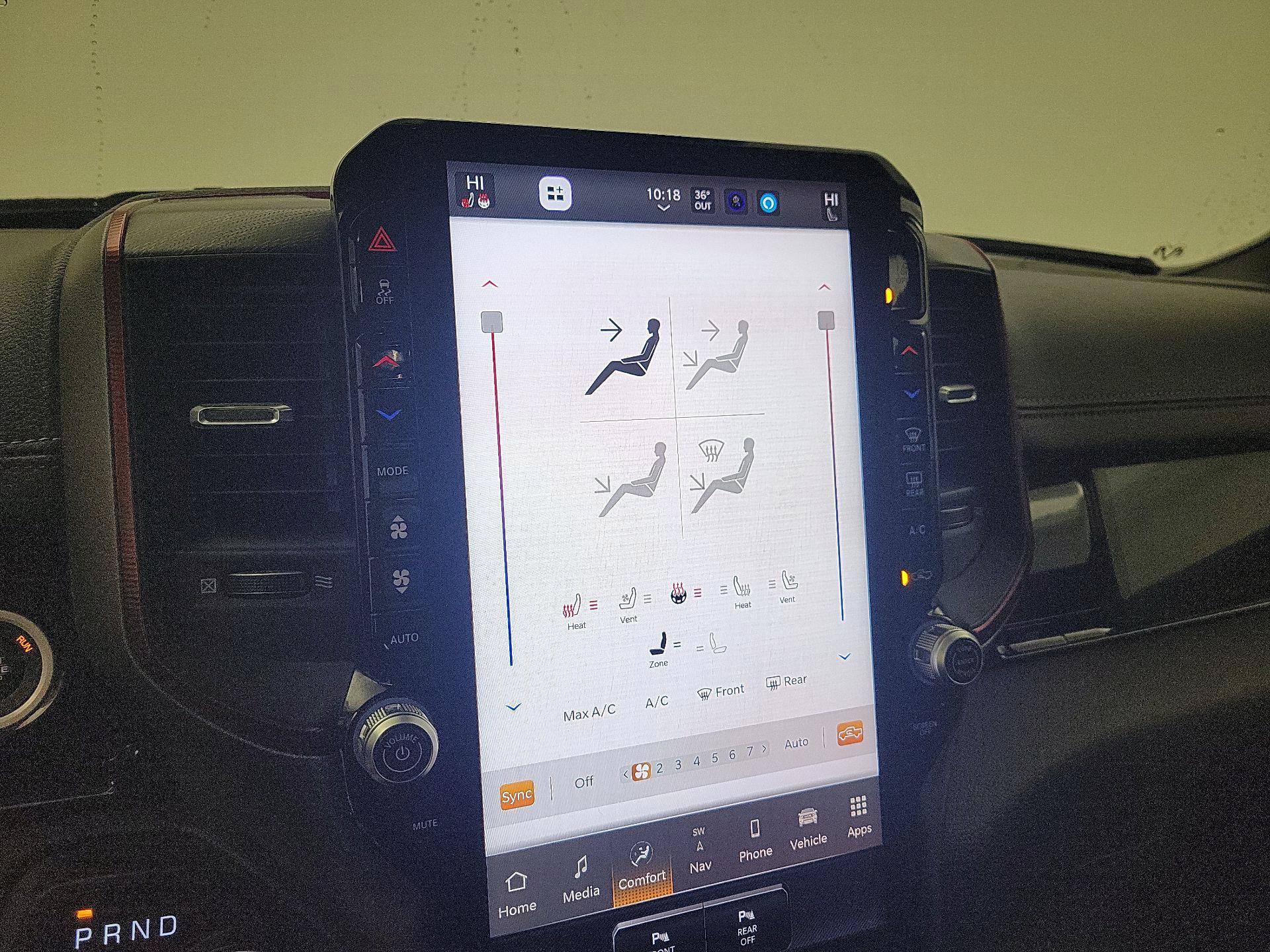 Thumbnail: 2025 RAM 1500 - 17