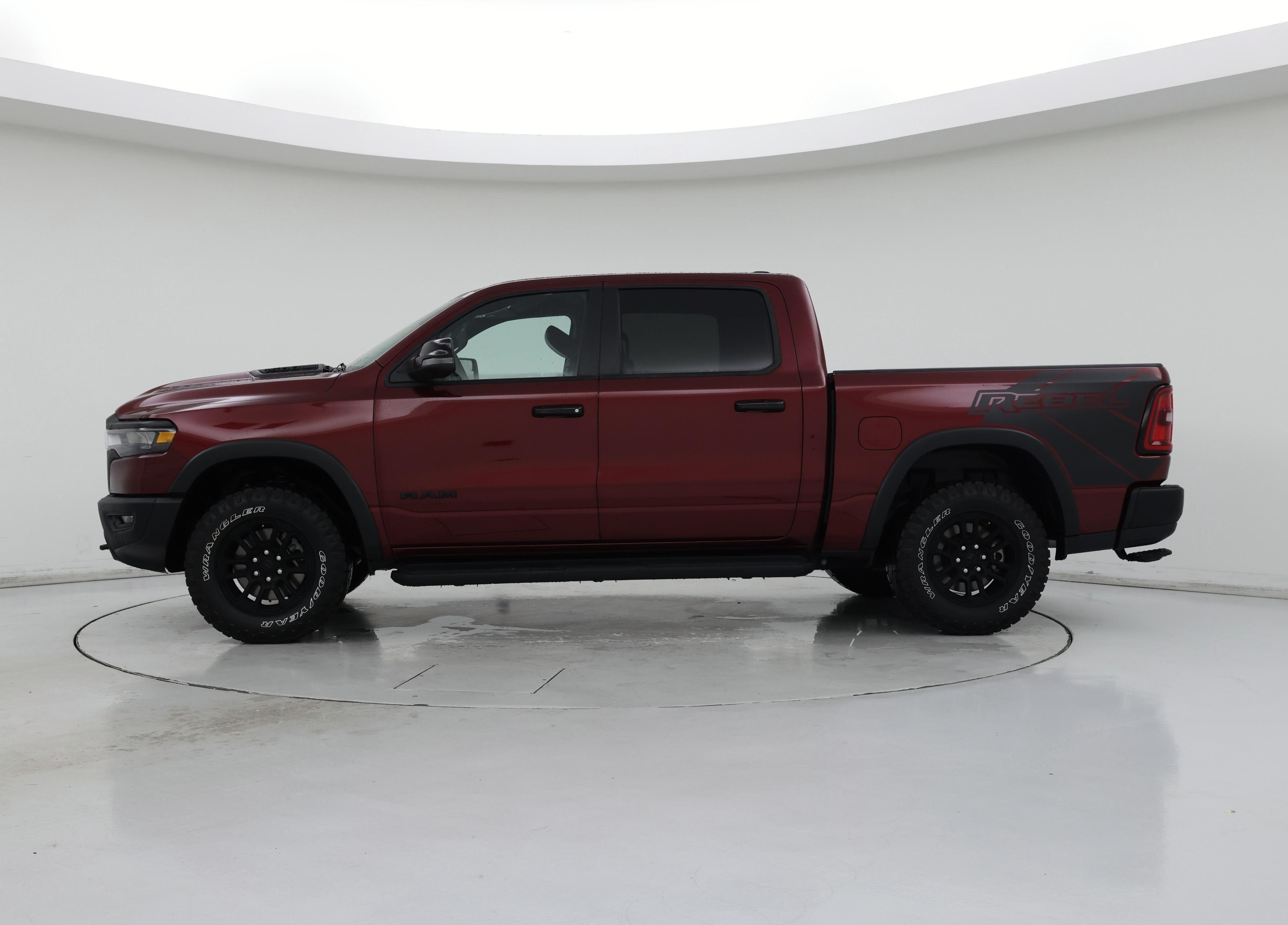Thumbnail: 2025 RAM 1500 - 3