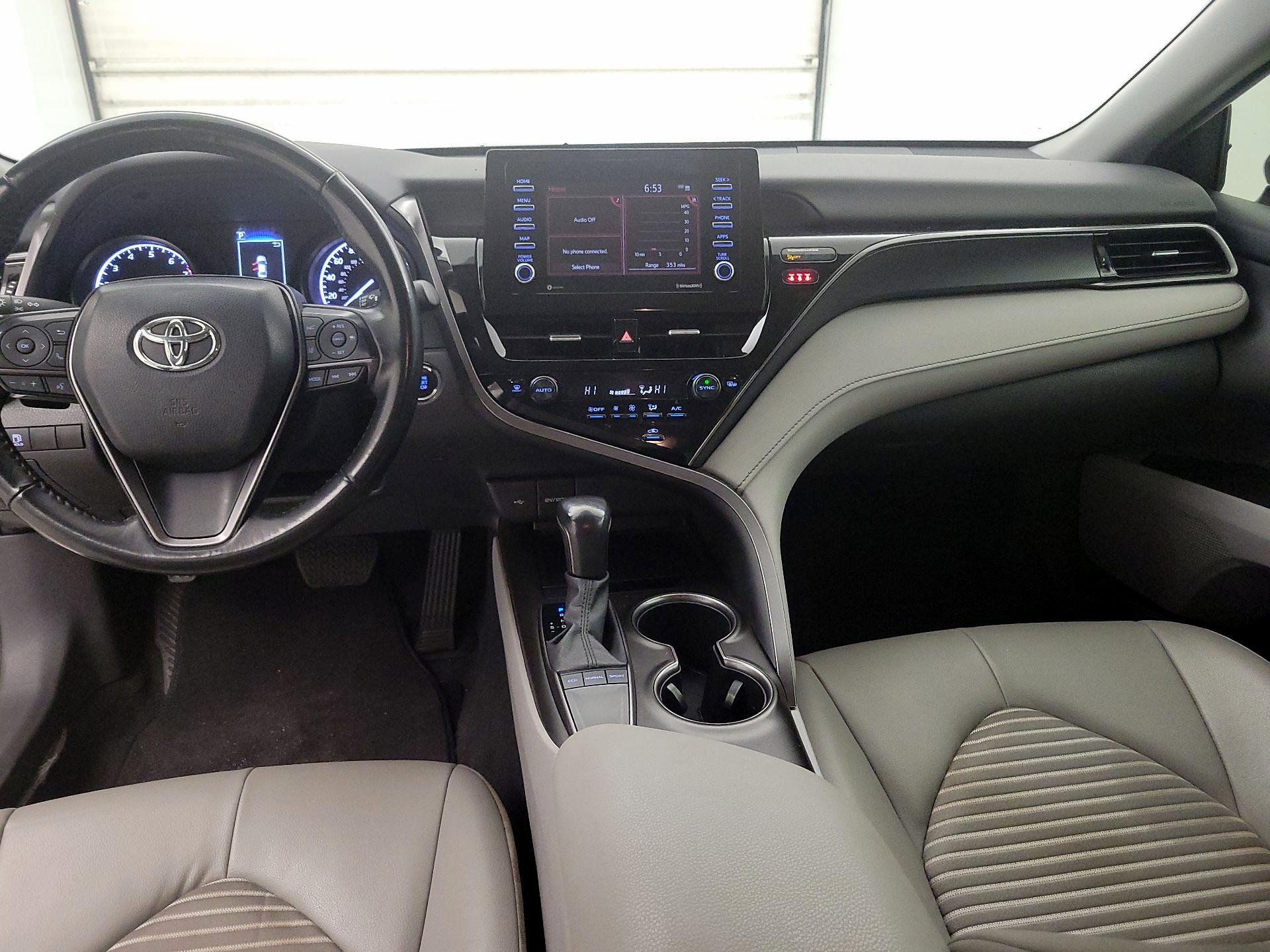 Thumbnail: 2024 Toyota Camry - 9