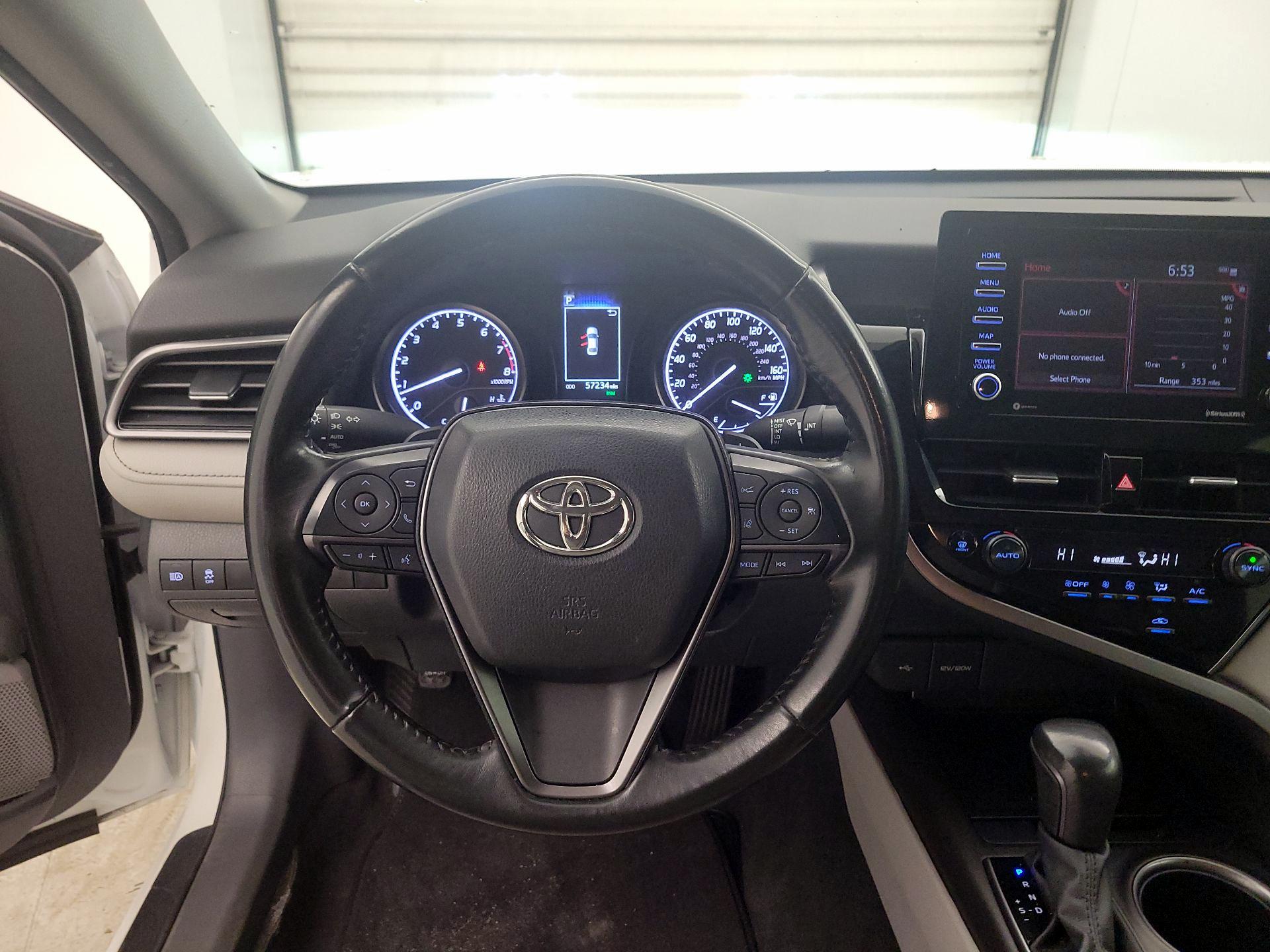 Thumbnail: 2024 Toyota Camry - 10