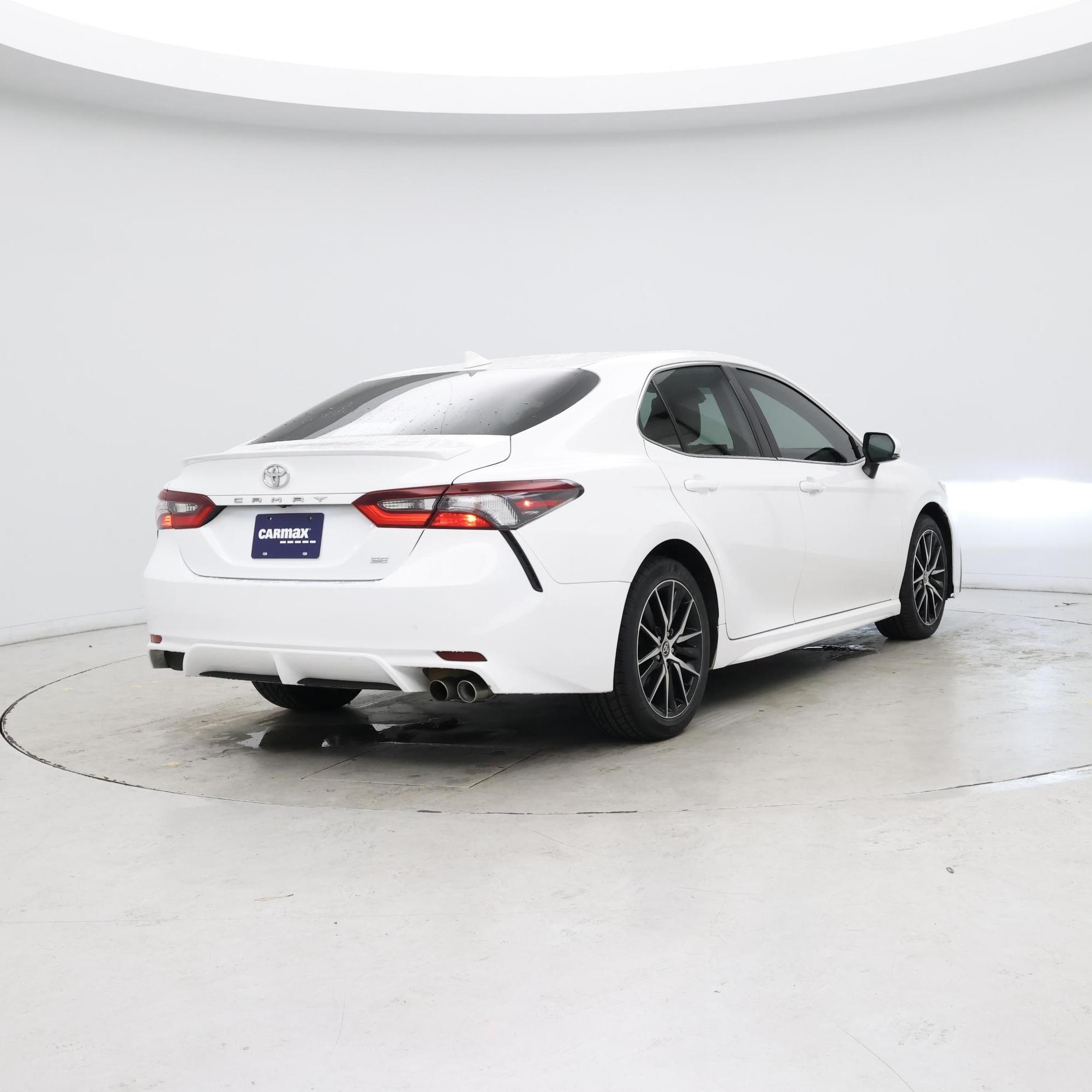 Thumbnail: 2024 Toyota Camry - 8