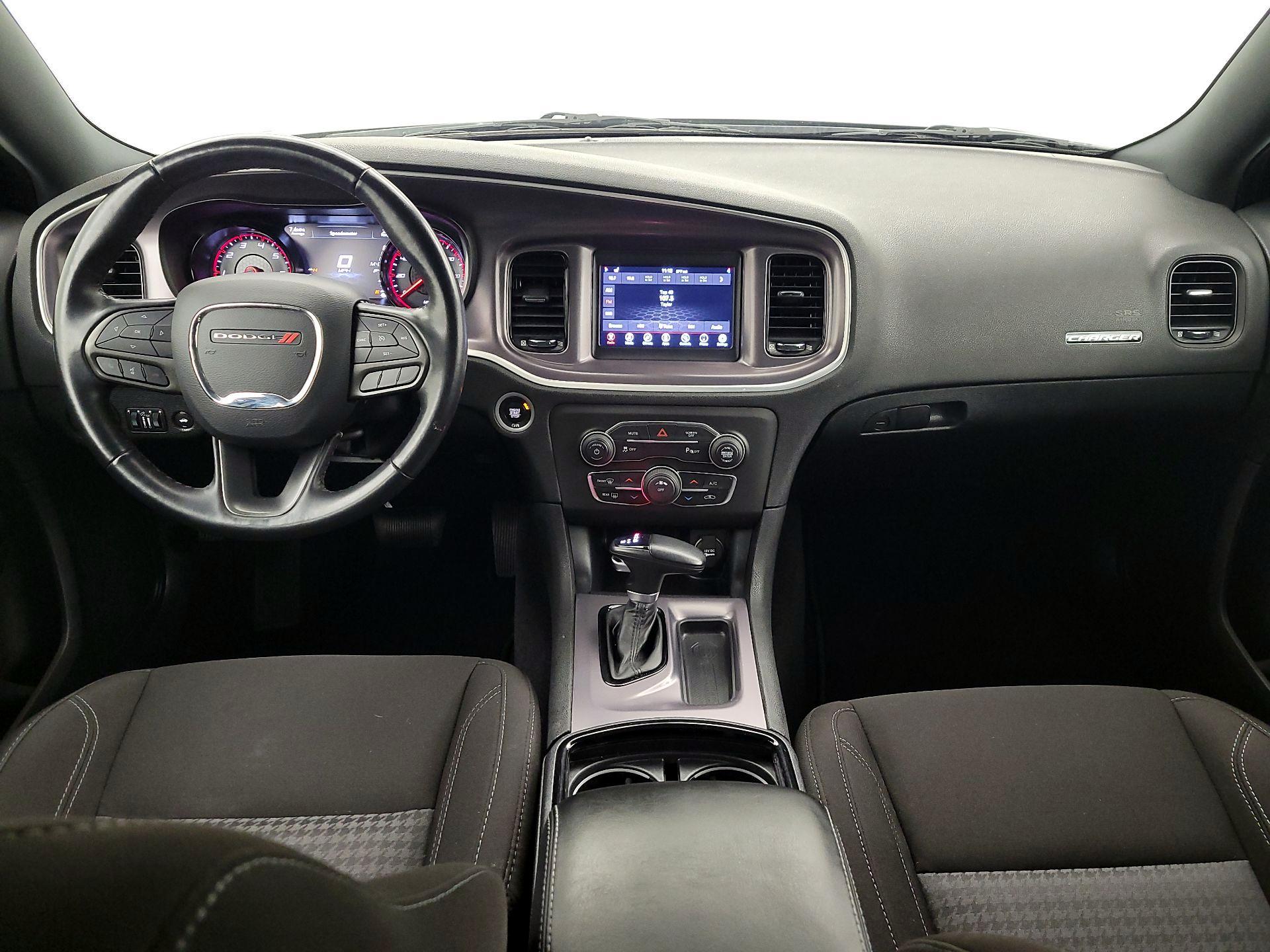 Thumbnail: 2021 Dodge Charger - 9