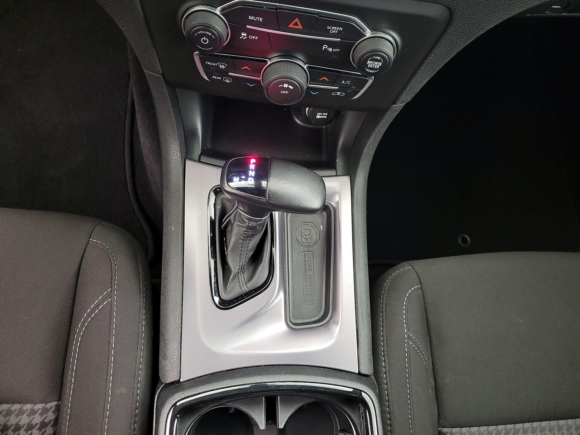 Thumbnail: 2021 Dodge Charger - 17