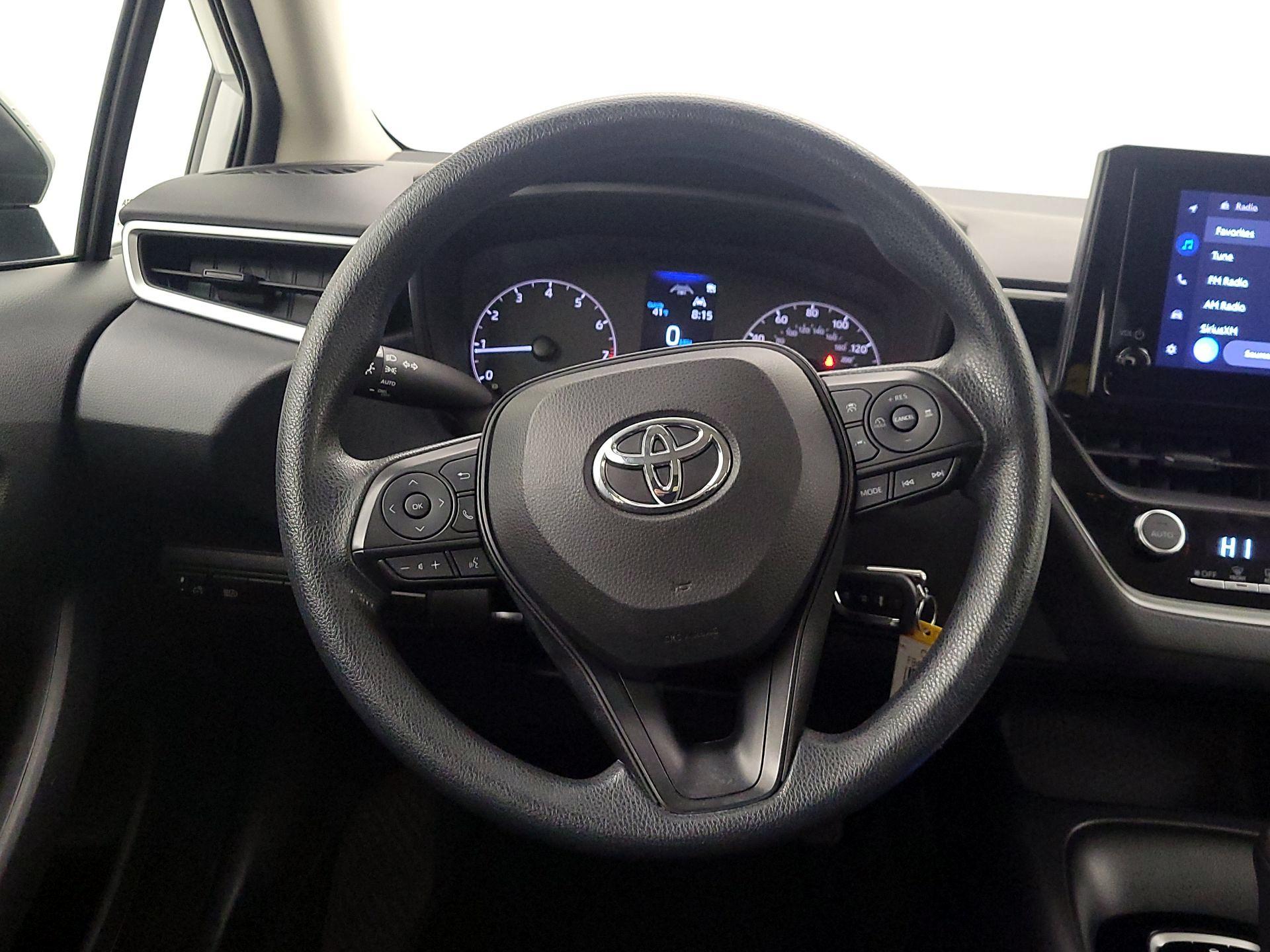 Thumbnail: 2023 Toyota Corolla - 10