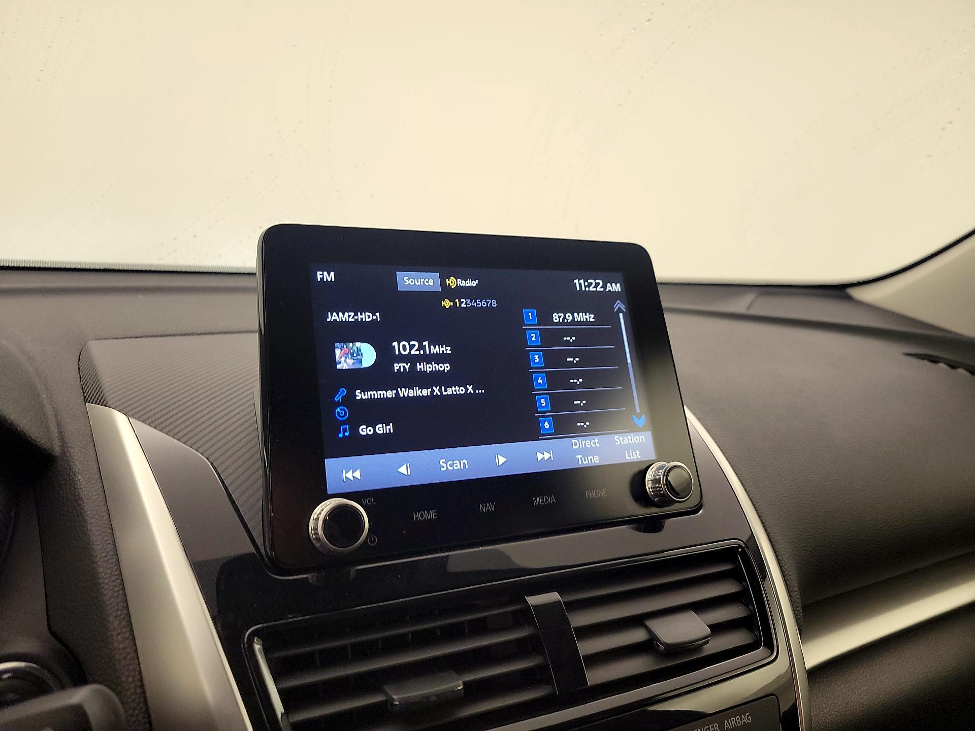 Thumbnail: 2024 Mitsubishi Eclipse Cross - 16