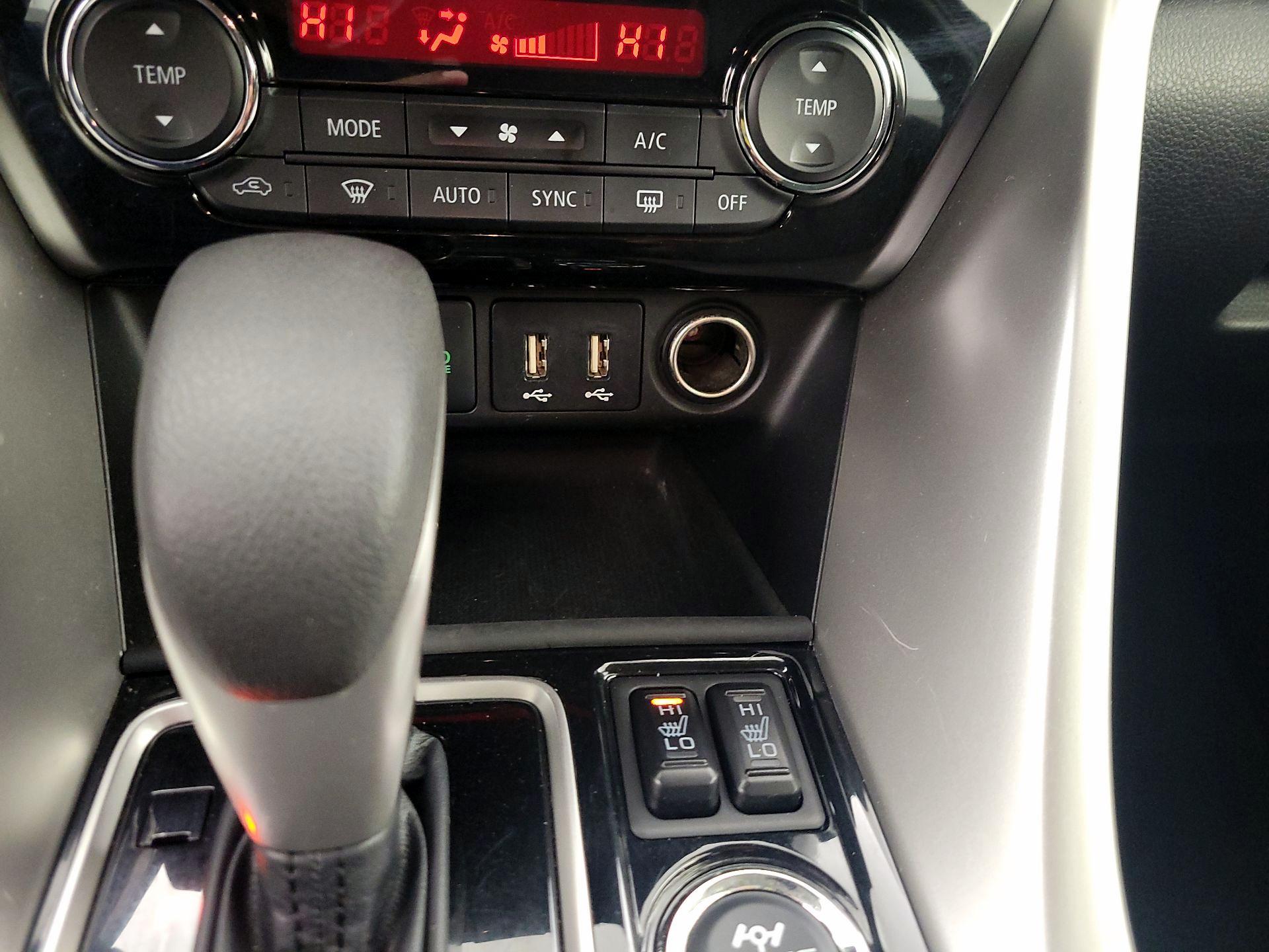 Thumbnail: 2024 Mitsubishi Eclipse Cross - 19