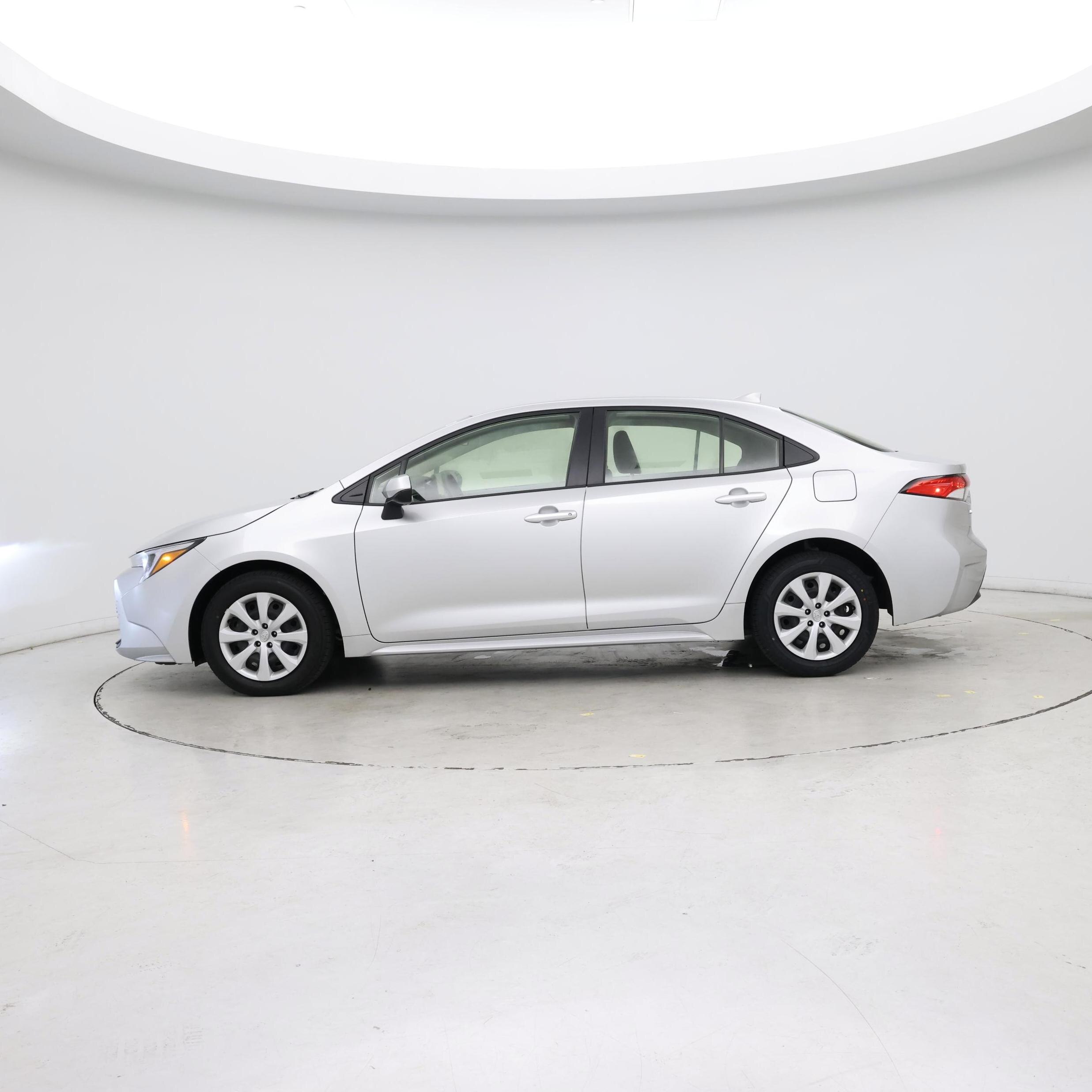 Thumbnail: 2024 Toyota Corolla - 3