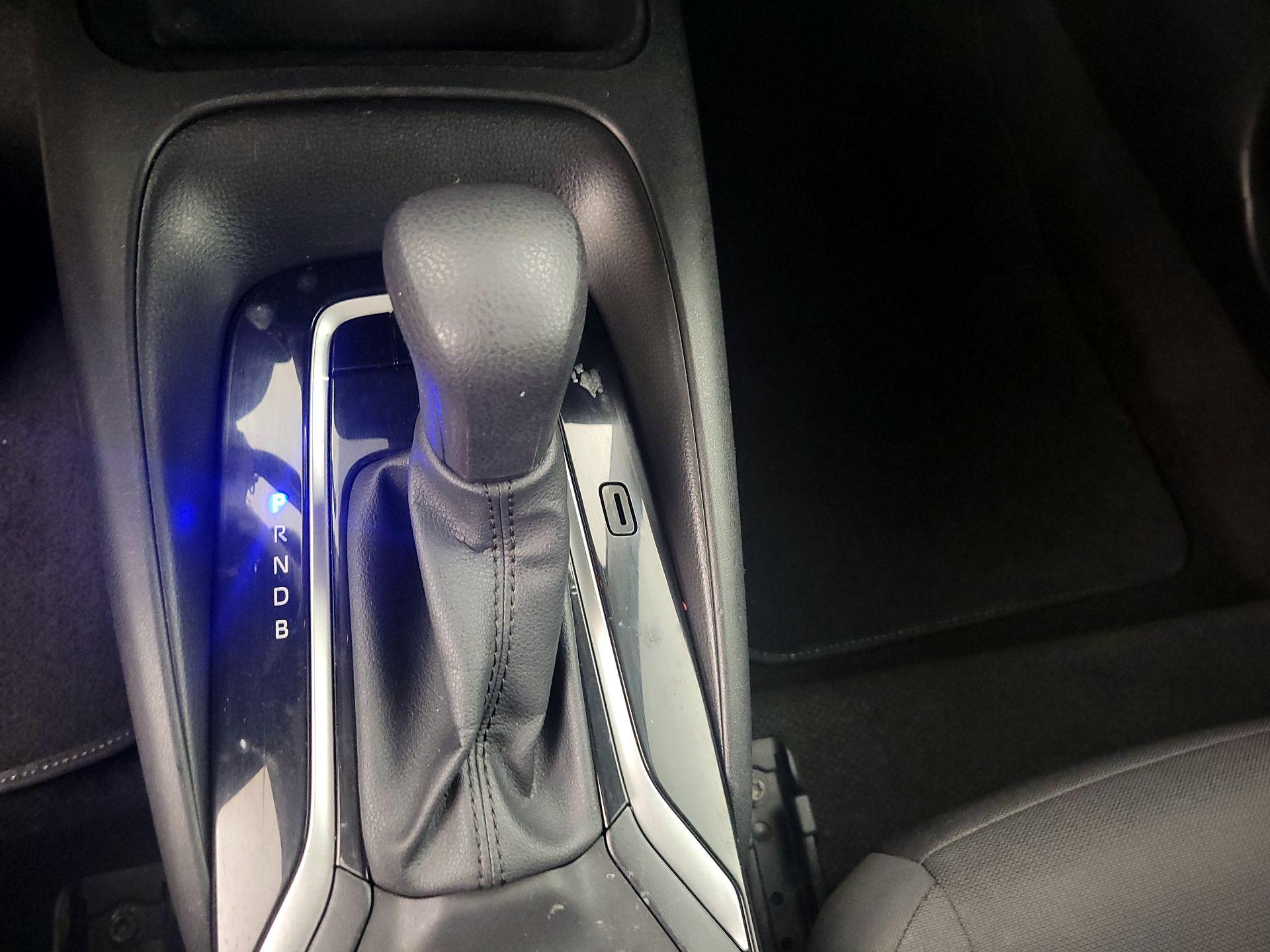 Thumbnail: 2023 Toyota Corolla - 17