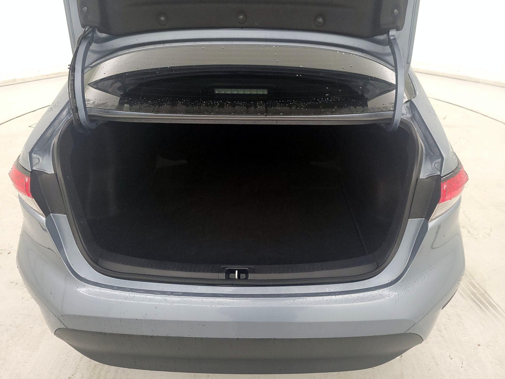 Thumbnail: 2023 Toyota Corolla - 19