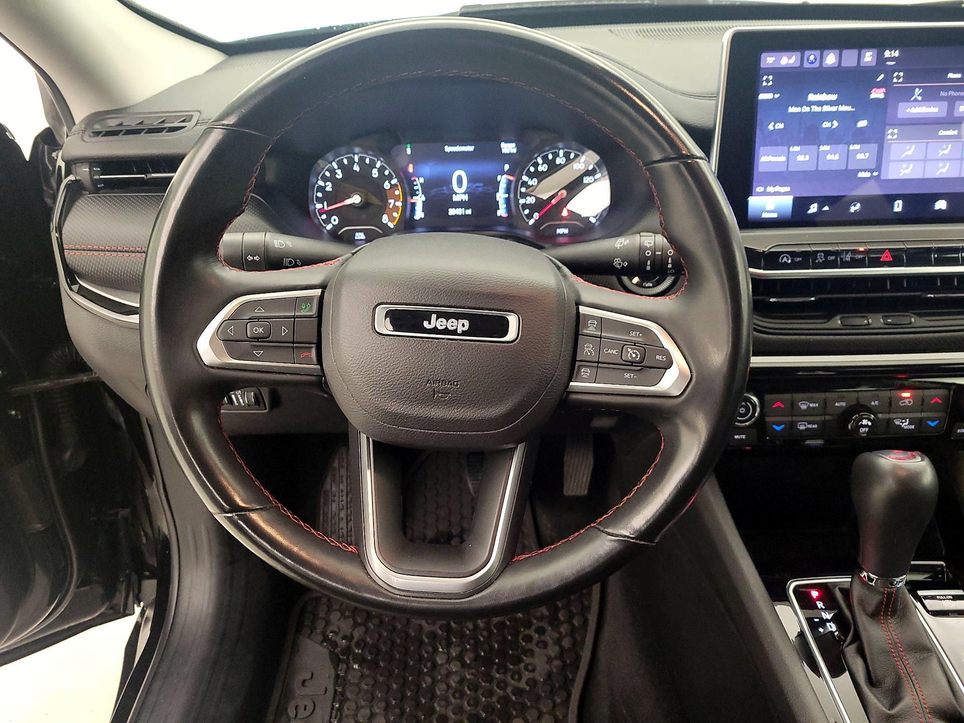 Thumbnail: 2022 Jeep Compass - 10