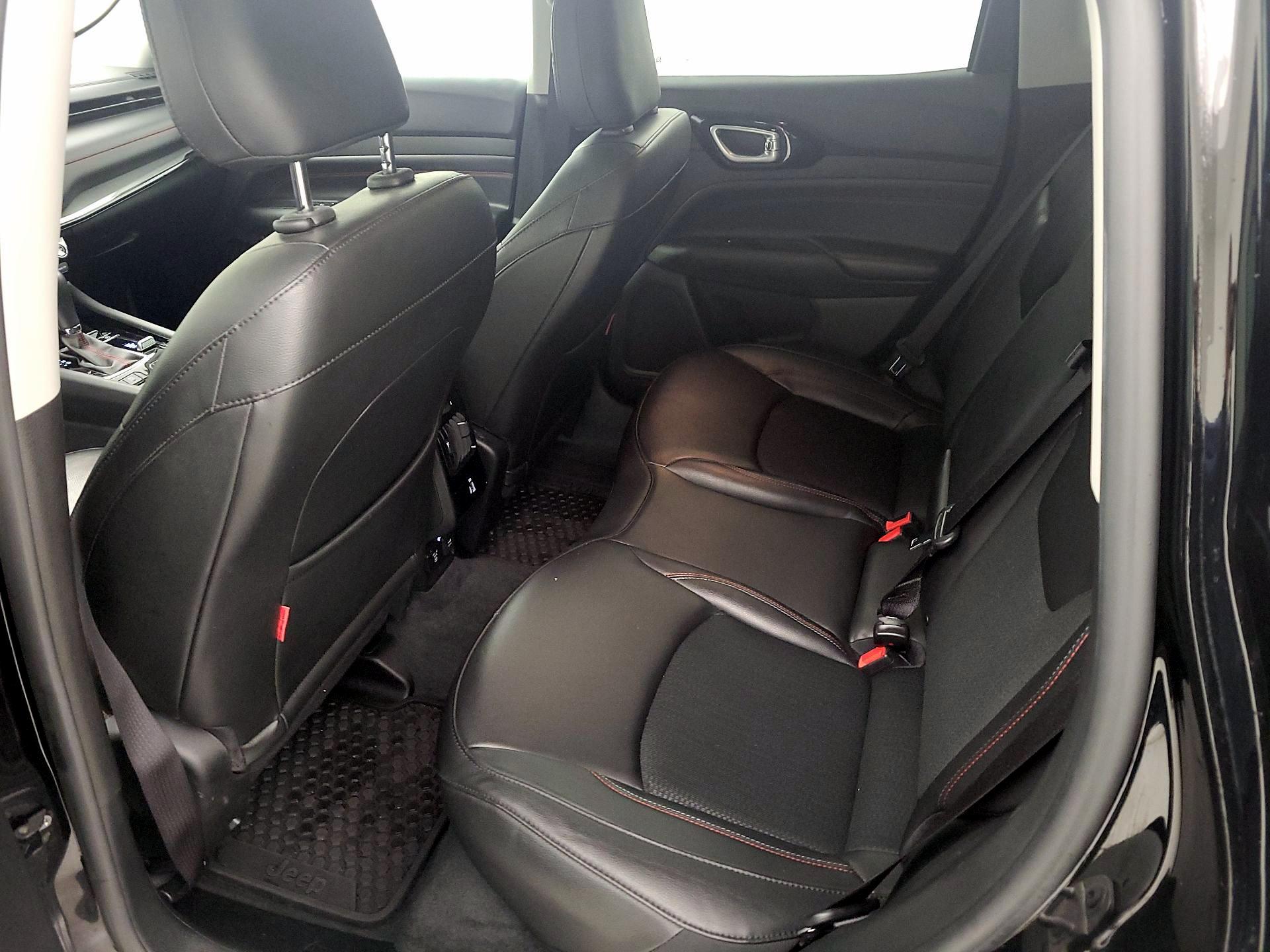 Thumbnail: 2022 Jeep Compass - 19