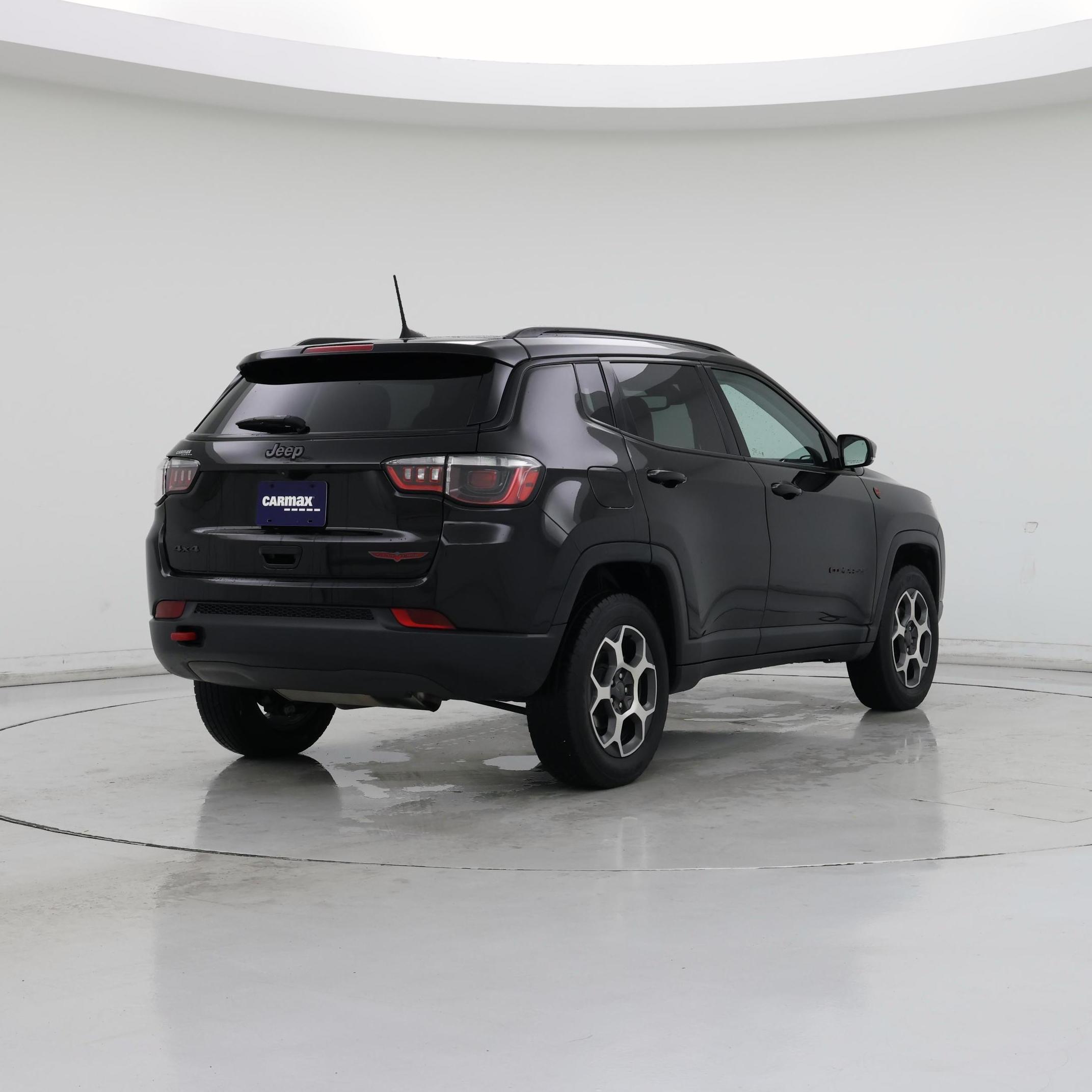 Thumbnail: 2022 Jeep Compass - 8