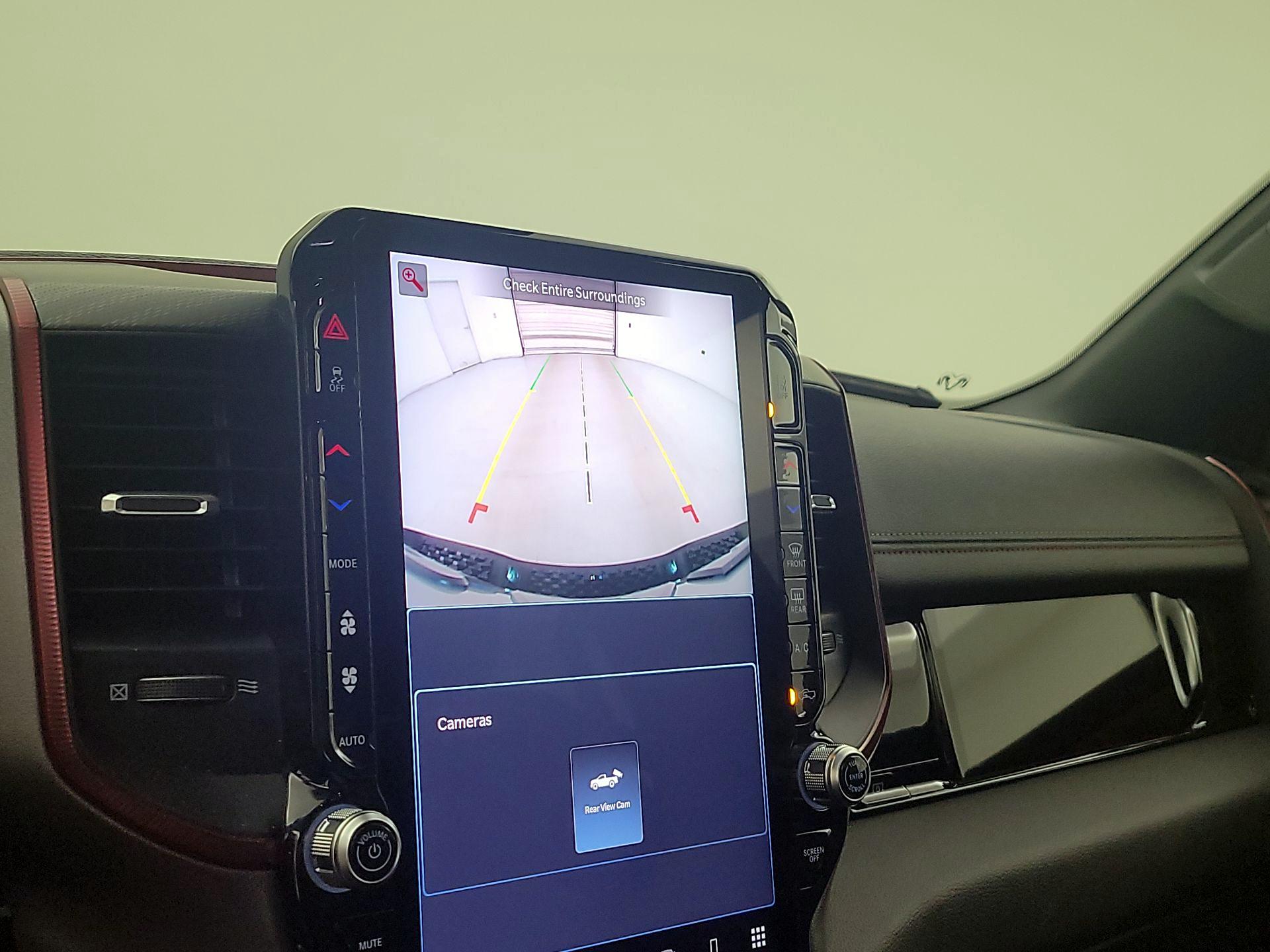 Thumbnail: 2025 RAM 1500 - 15