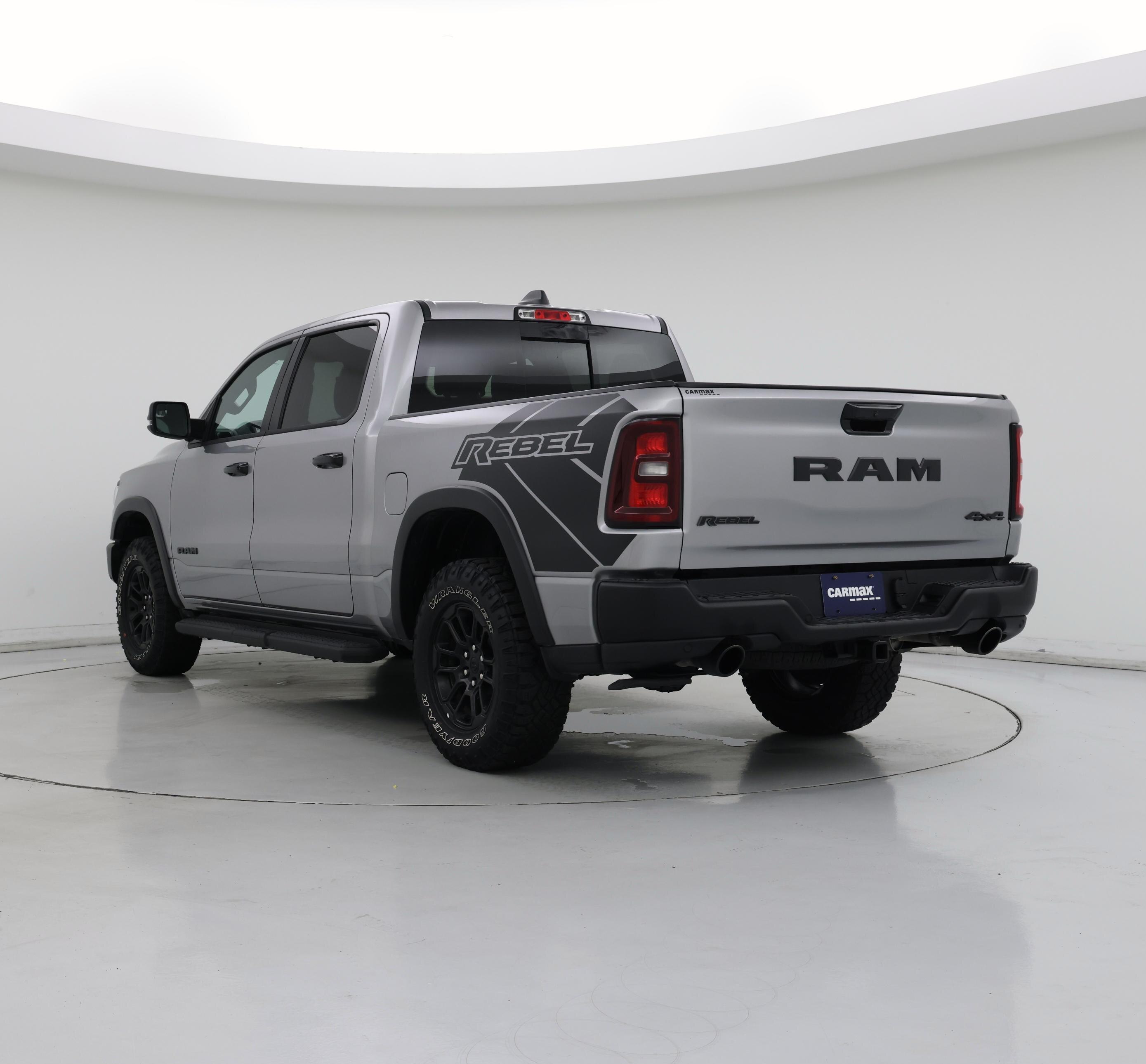 Thumbnail: 2025 RAM 1500 - 2