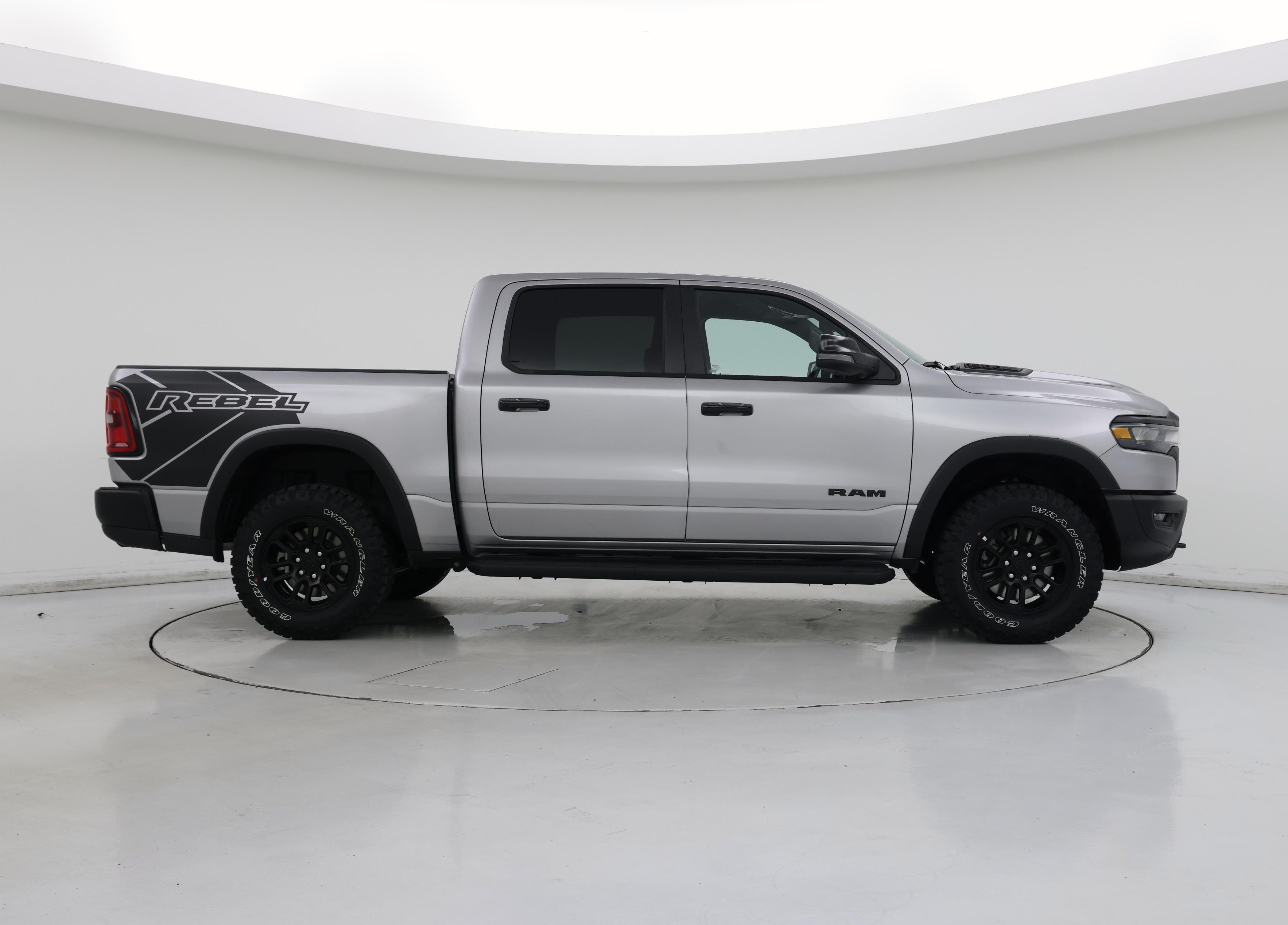 Thumbnail: 2025 RAM 1500 - 7