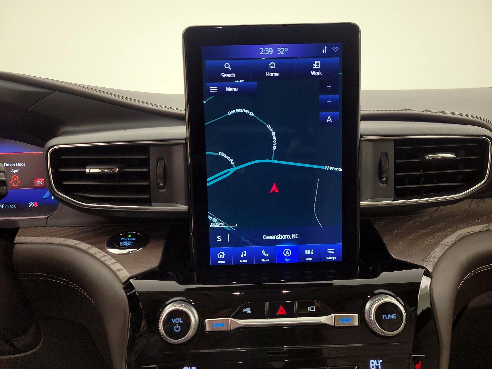 Thumbnail: 2021 Ford Explorer - 14