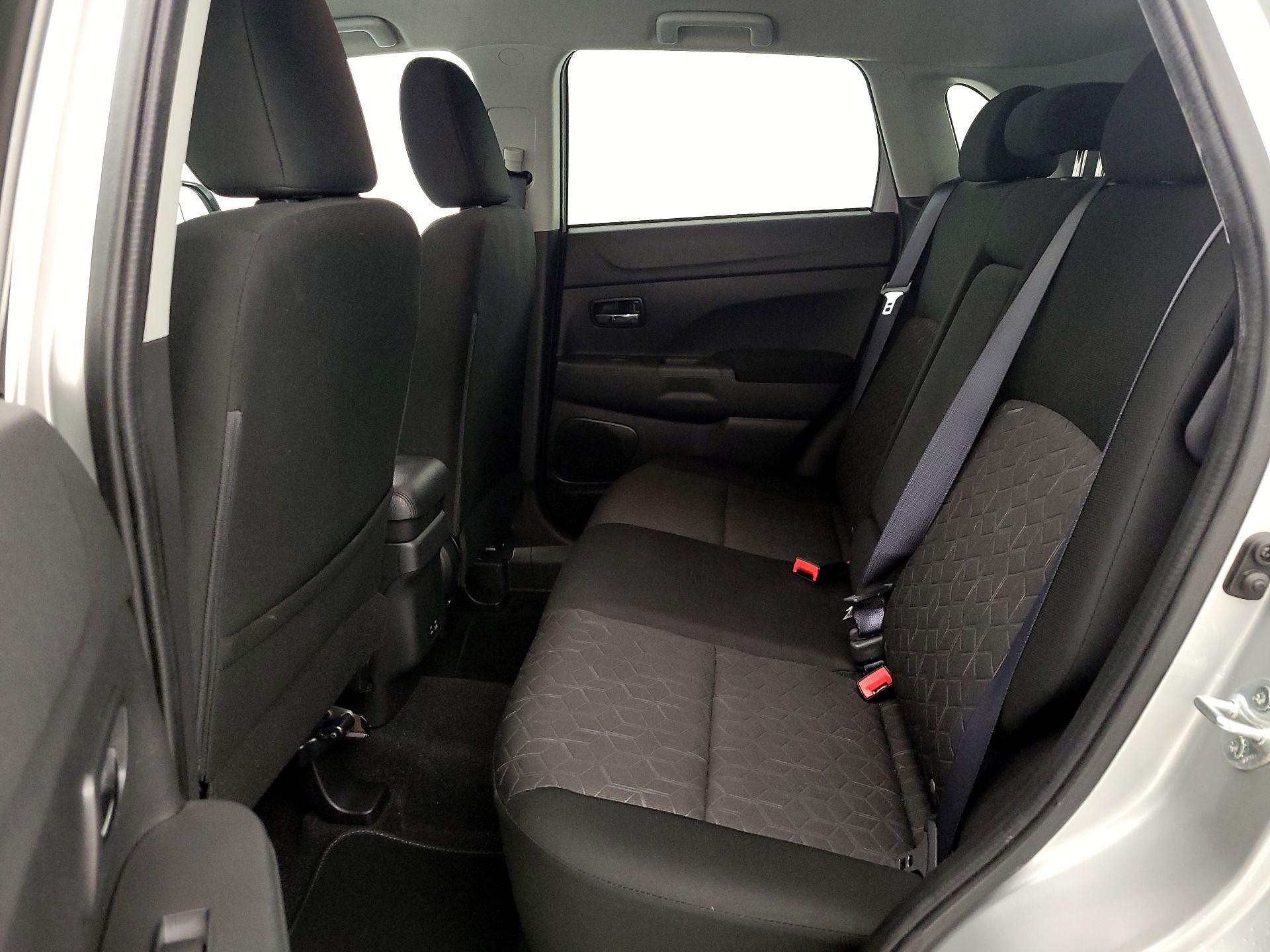 Thumbnail: 2022 Mitsubishi Outlander Sport - 19