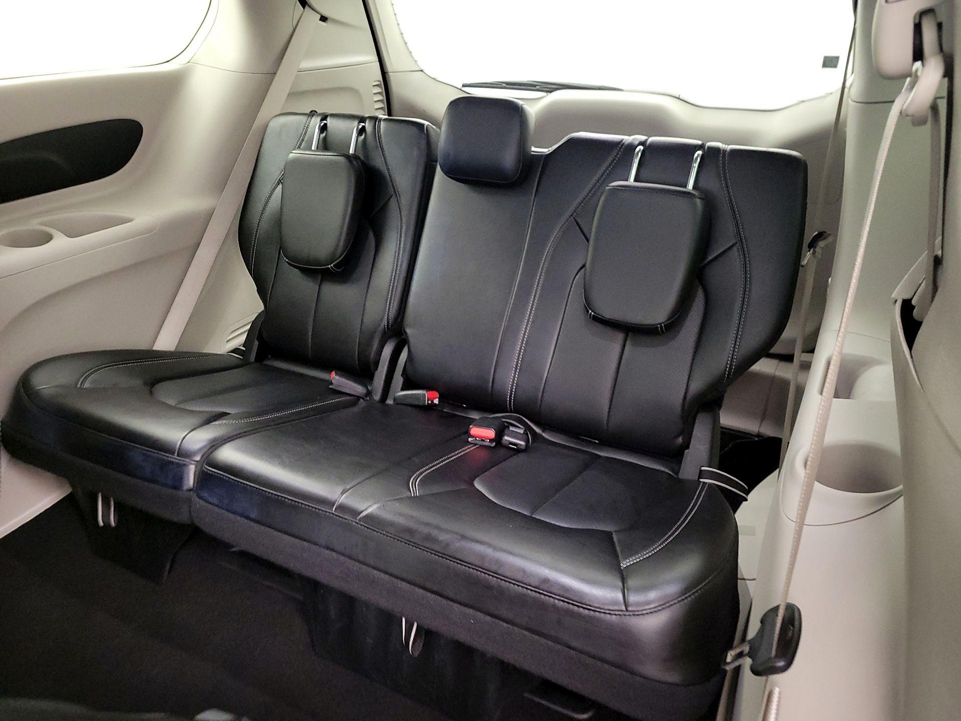 Thumbnail: 2024 Chrysler Pacifica - 20