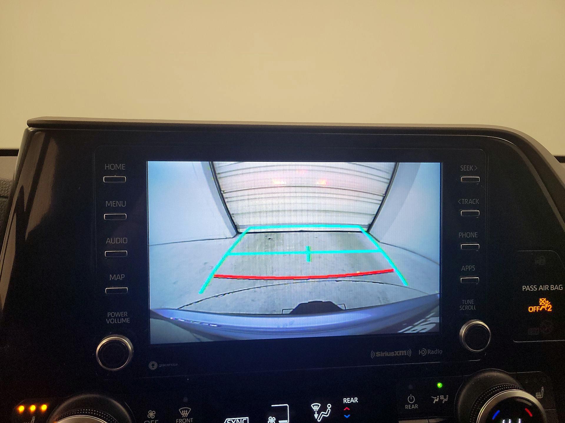 Thumbnail: 2022 Toyota Highlander - 14