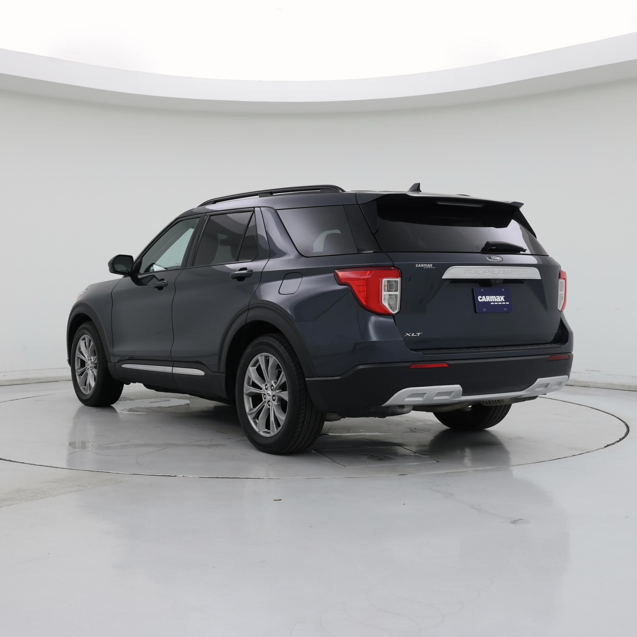 Thumbnail: 2022 Ford Explorer - 2