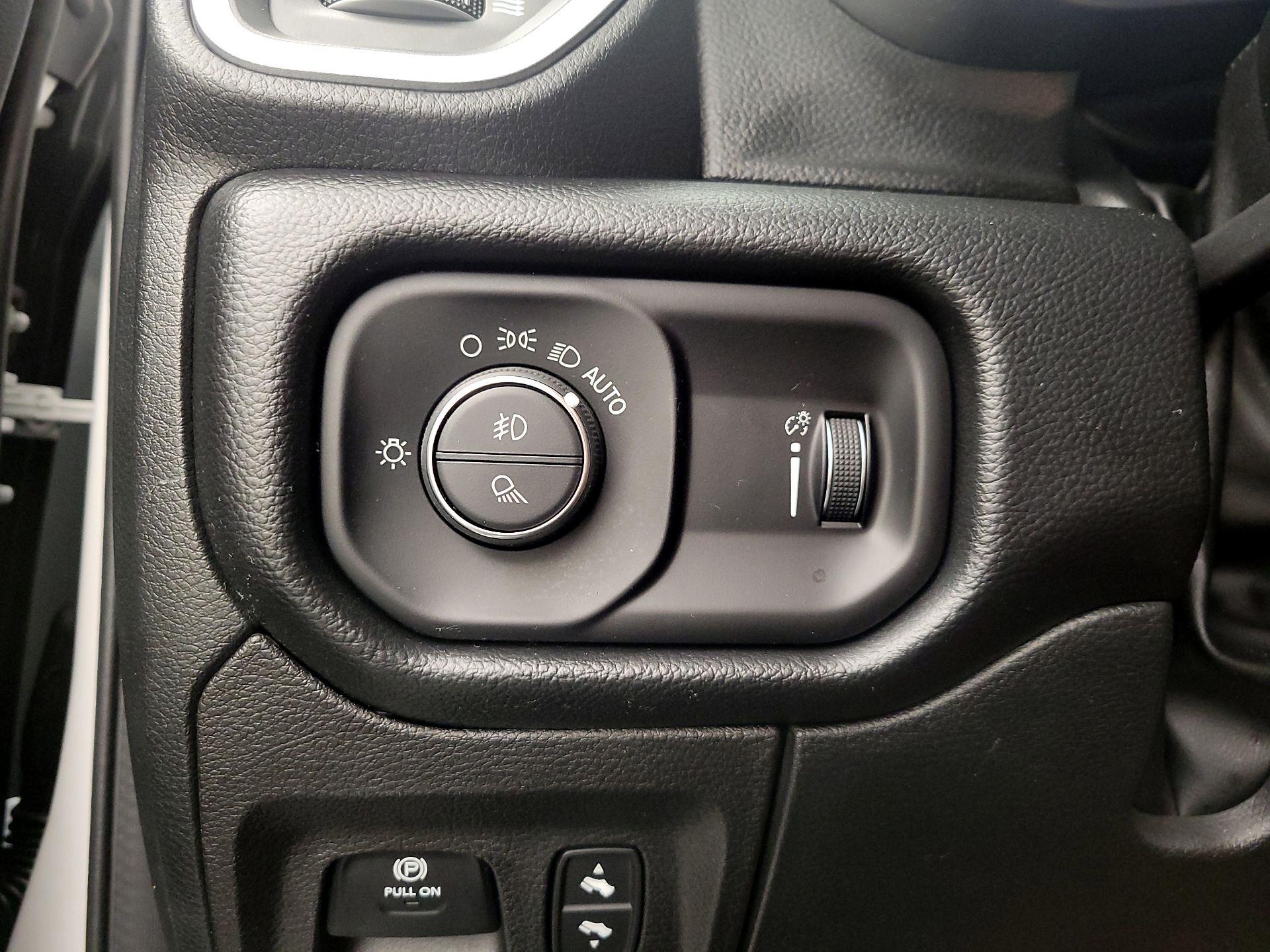 Thumbnail: 2022 RAM 1500 - 13