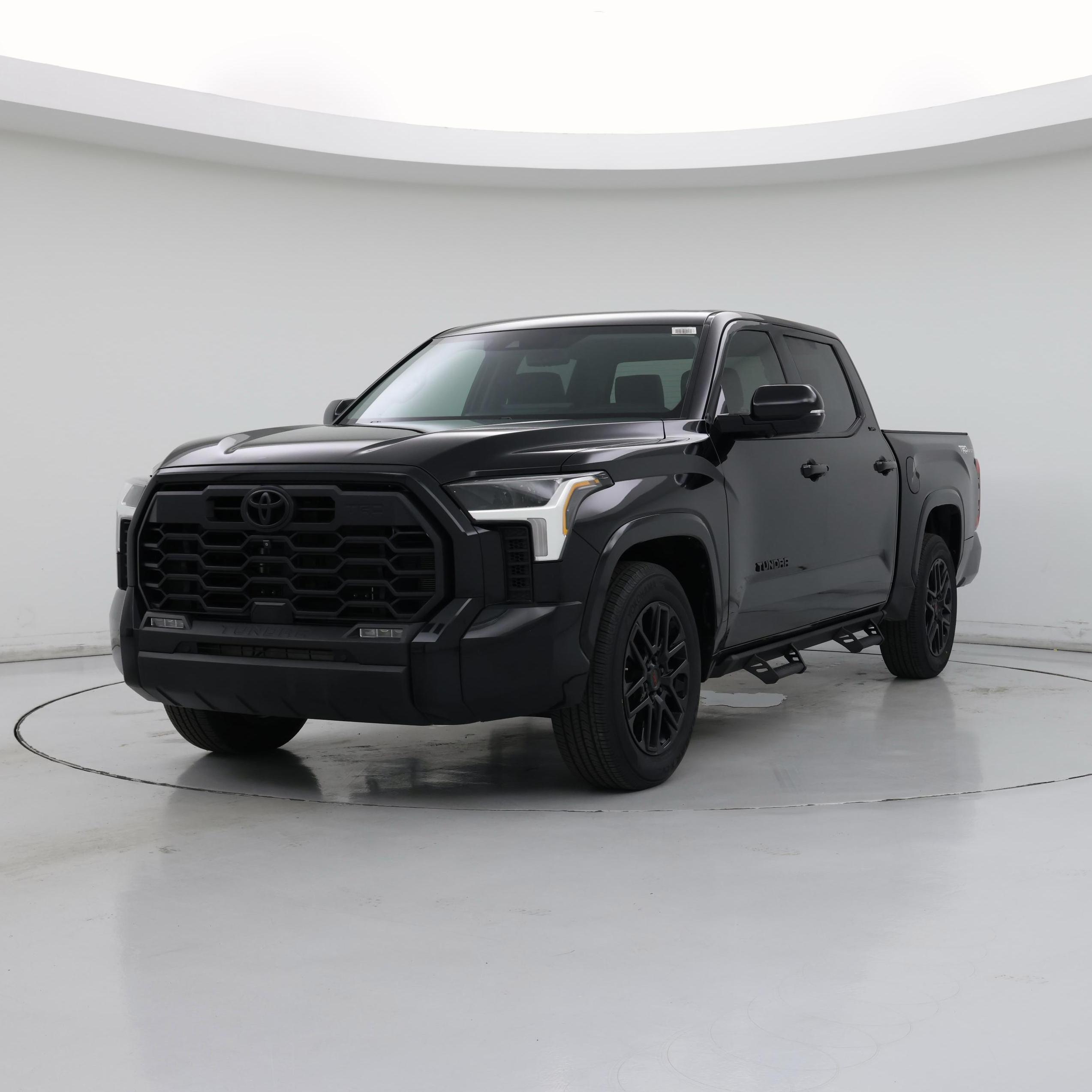 Thumbnail: 2022 Toyota Tundra - 4