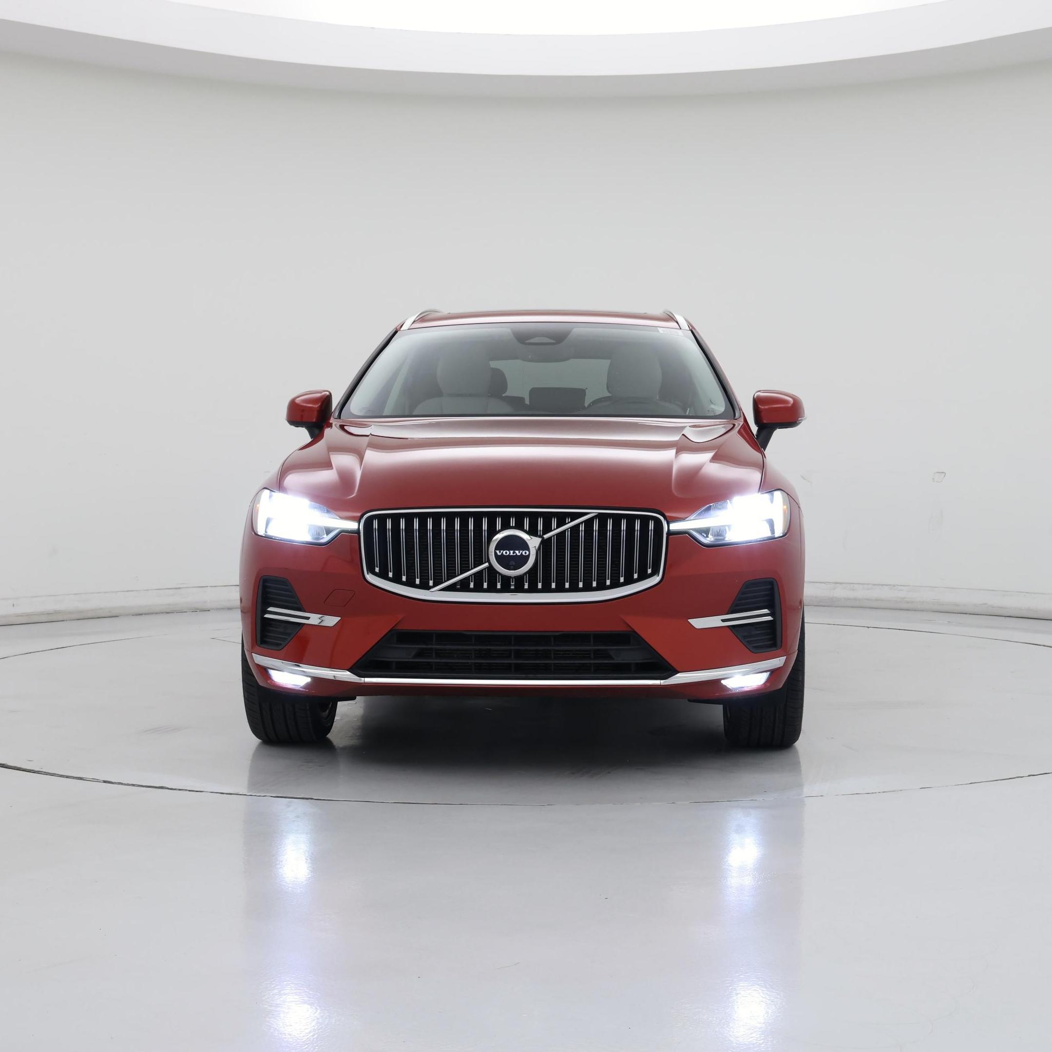 Thumbnail: 2023 Volvo XC60 - 5