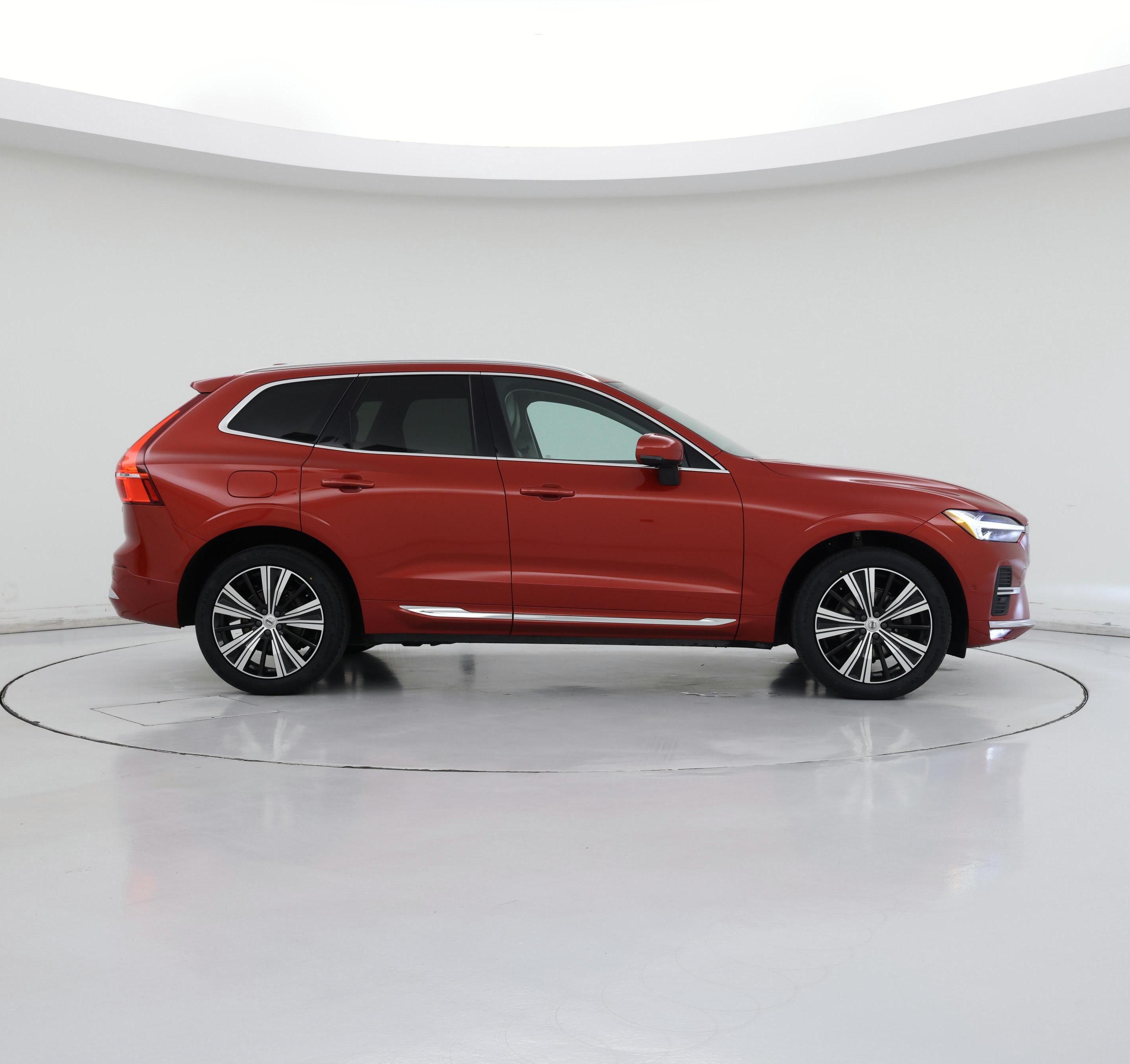 Thumbnail: 2023 Volvo XC60 - 7