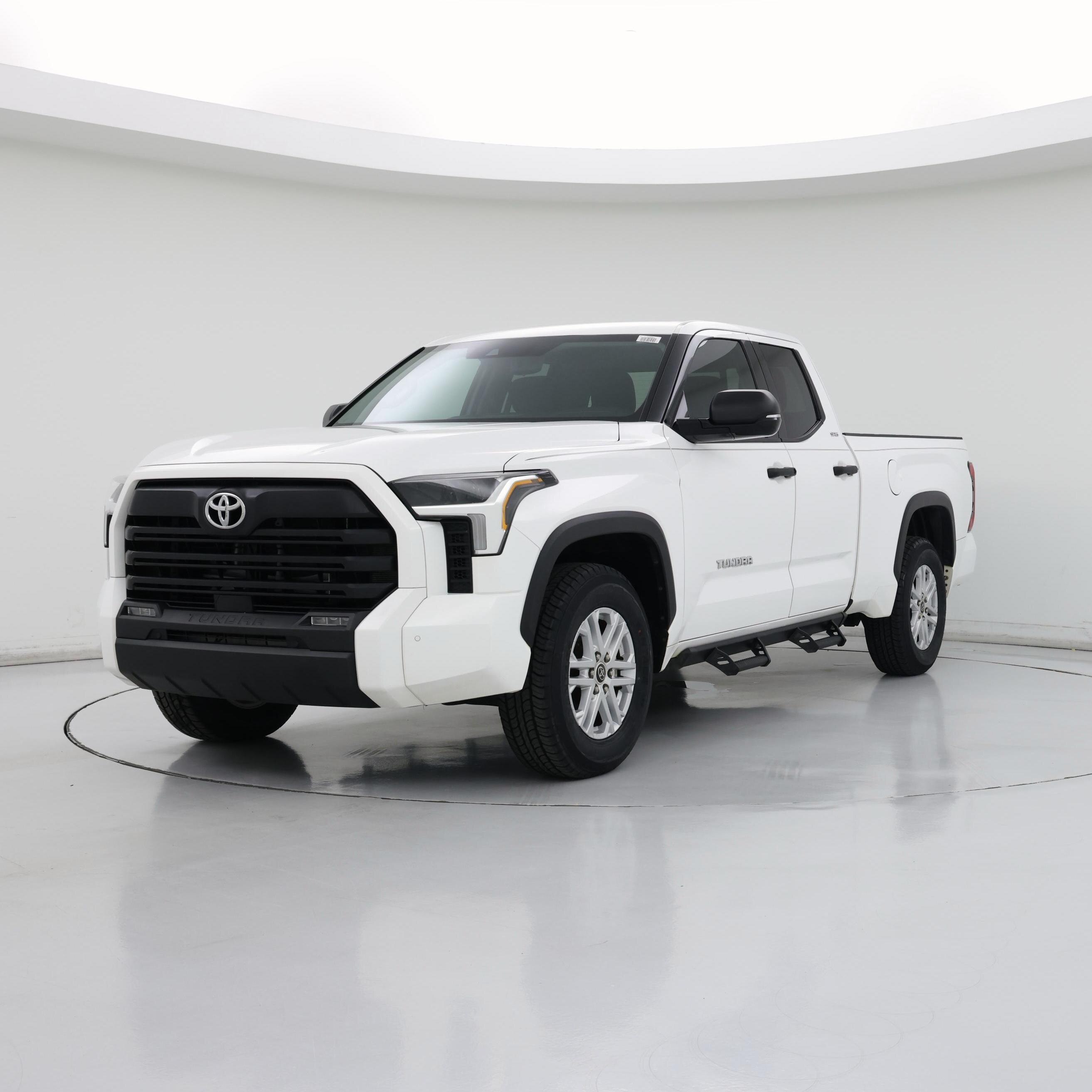 Thumbnail: 2022 Toyota Tundra - 4