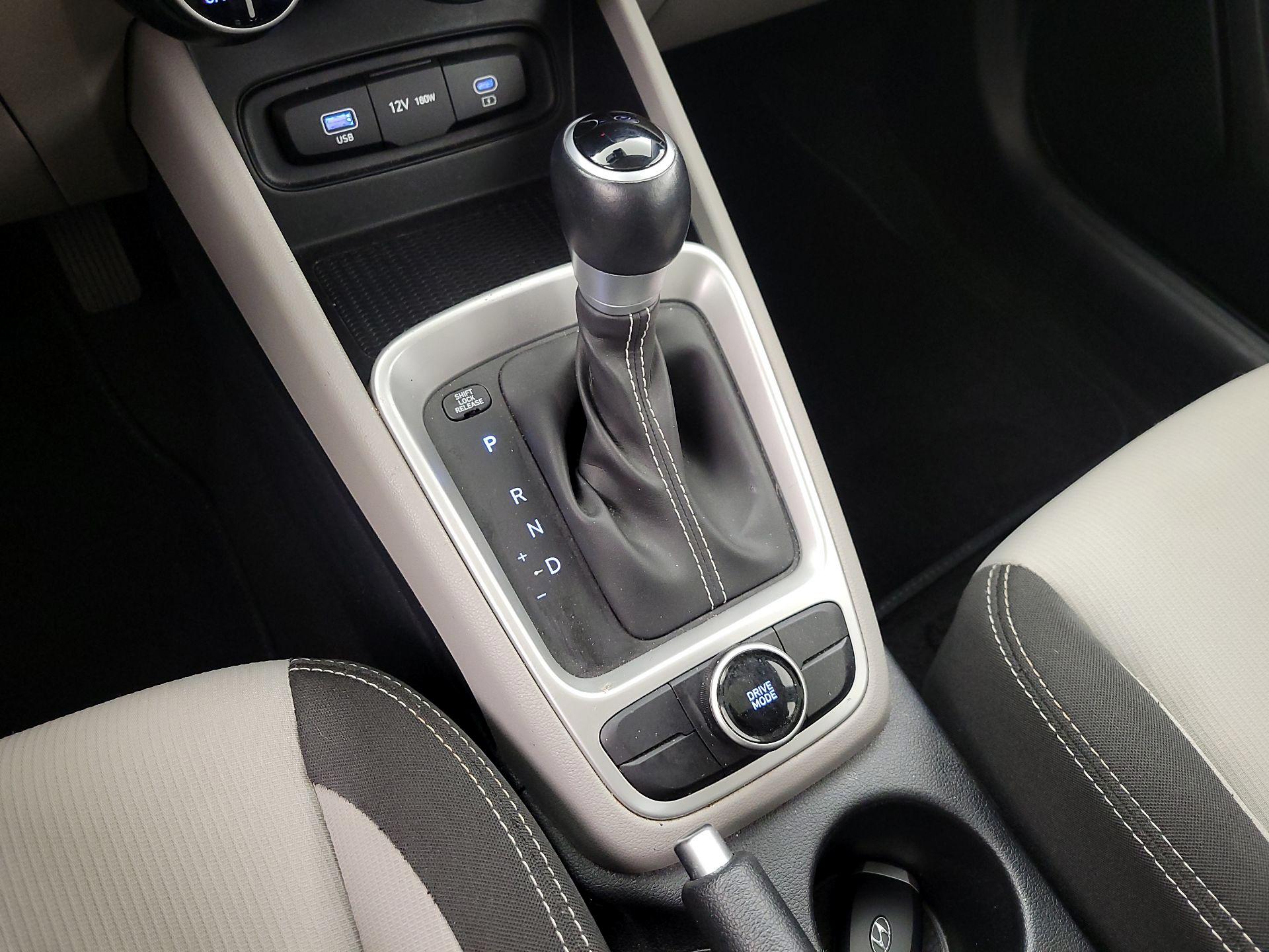 Thumbnail: 2024 Hyundai Venue - 17