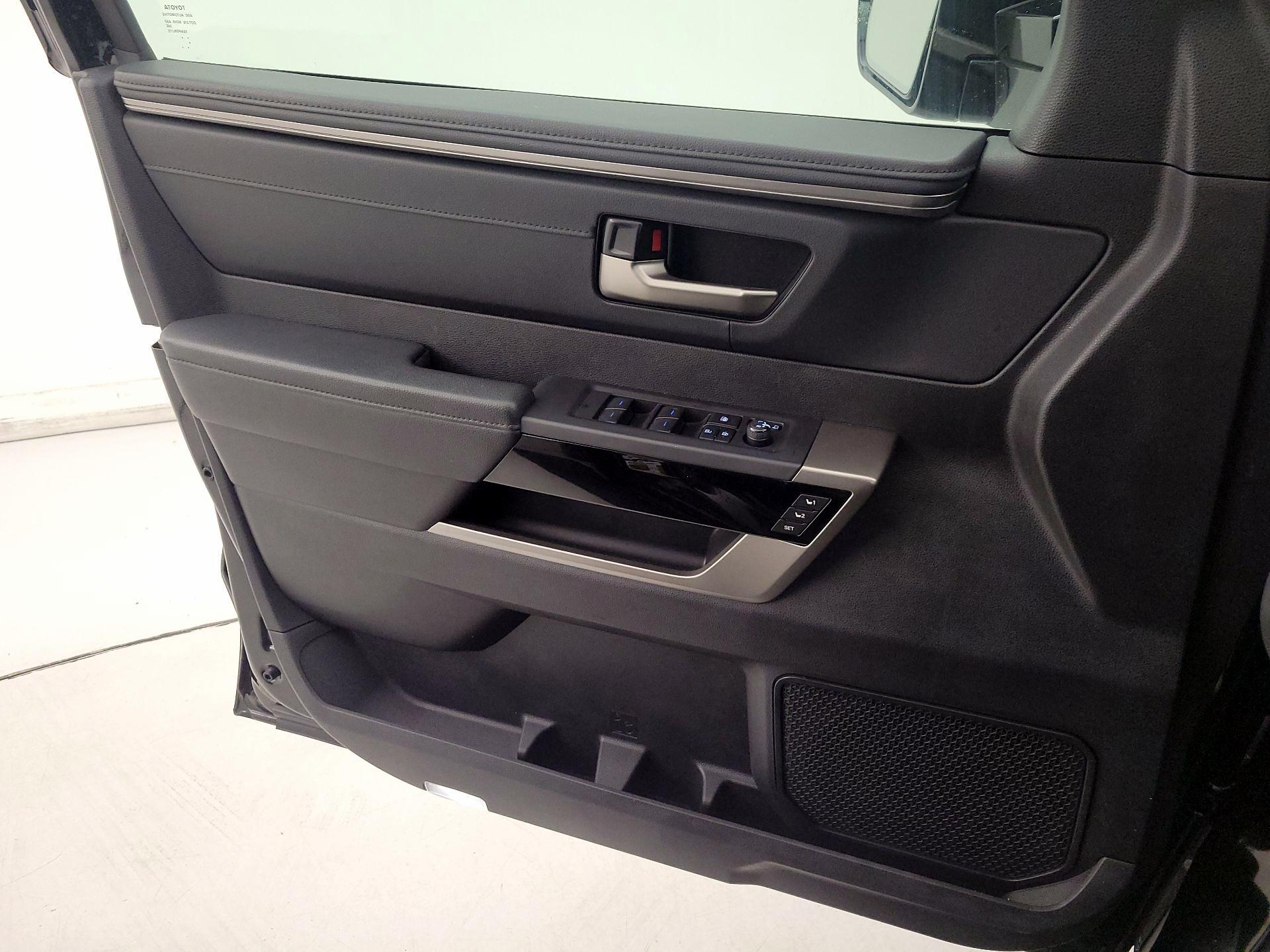 Thumbnail: 2023 Toyota Tundra - 12