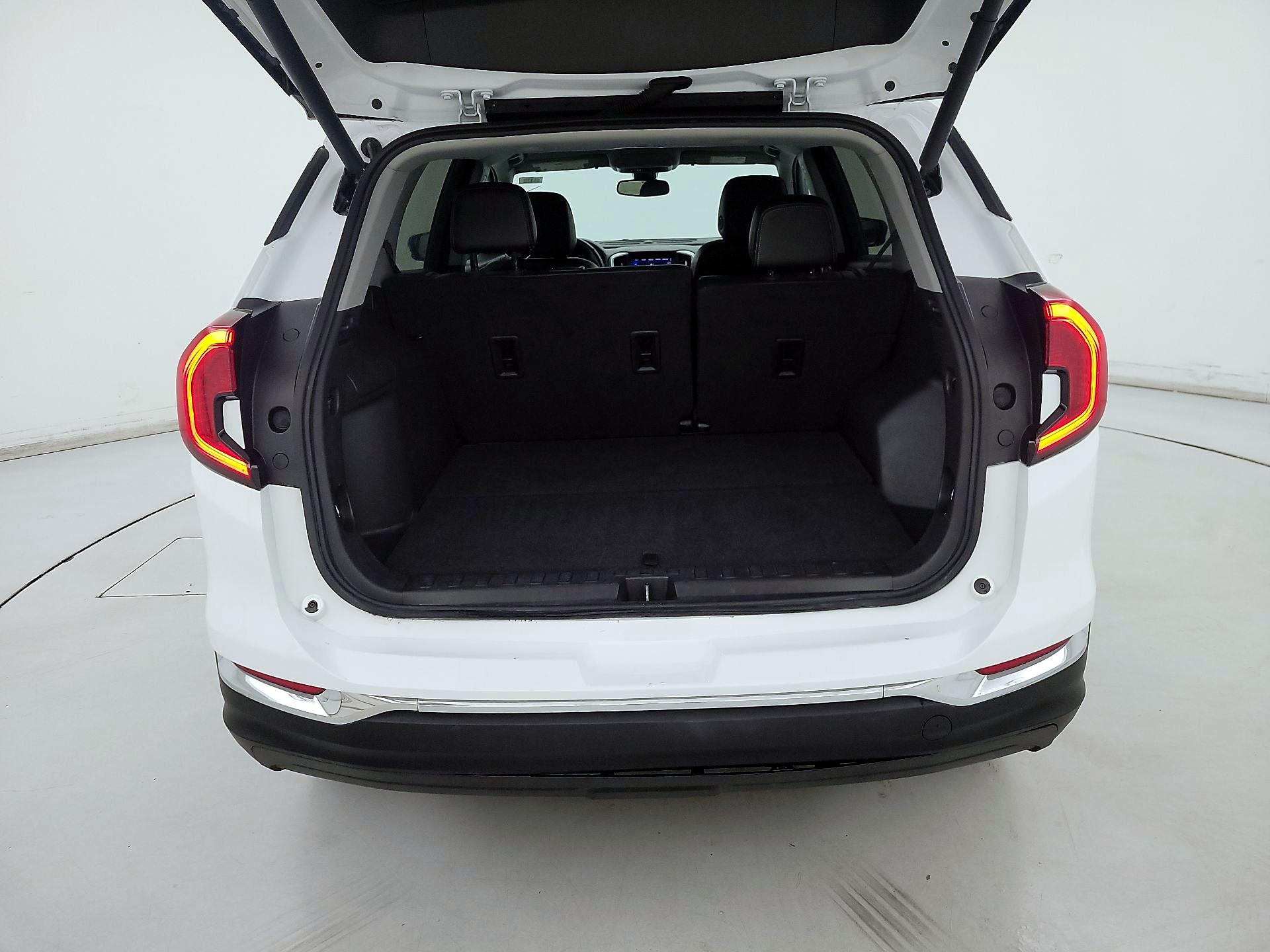 Thumbnail: 2024 GMC Terrain - 19