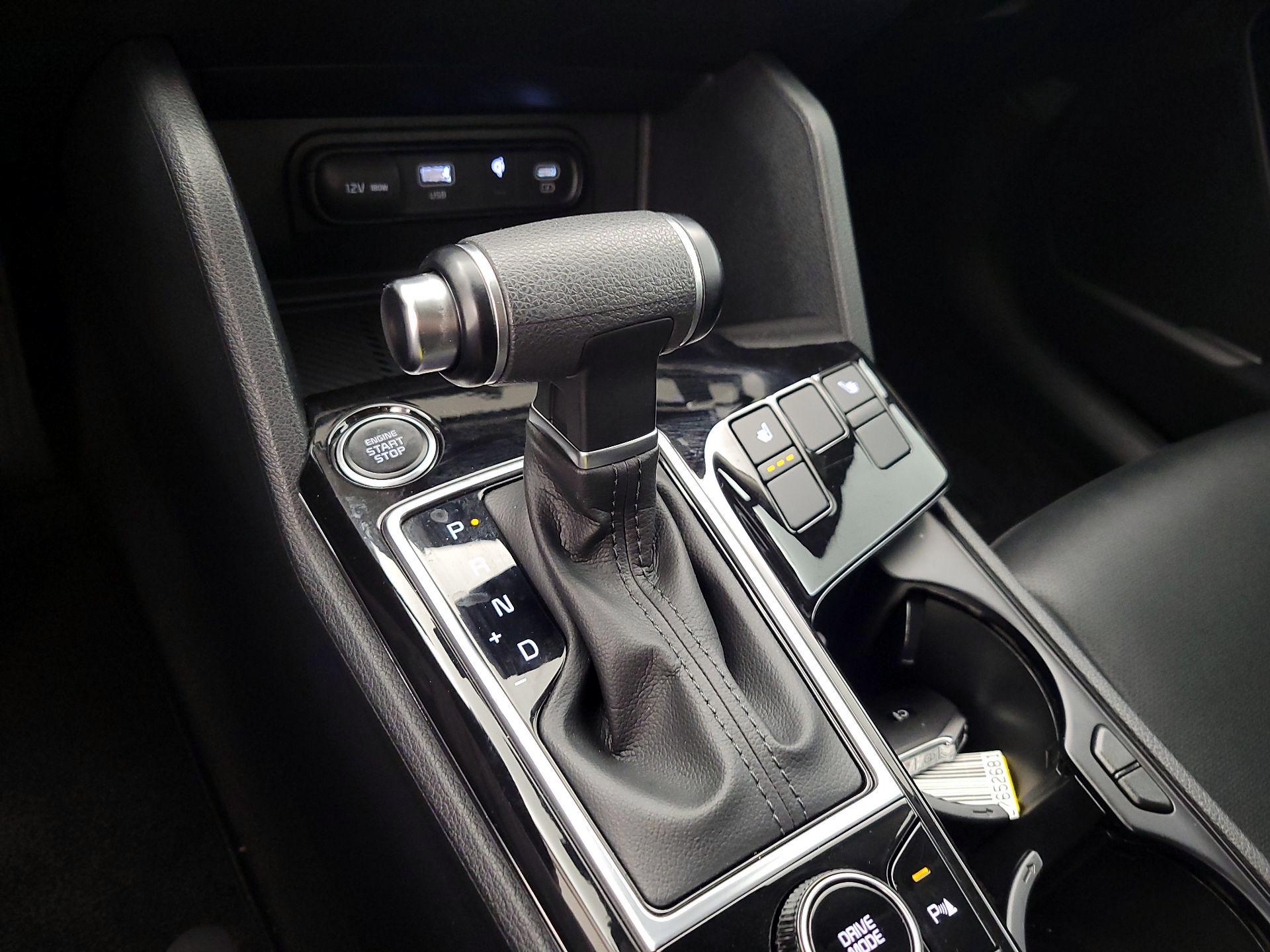 Thumbnail: 2023 Kia Sportage - 18