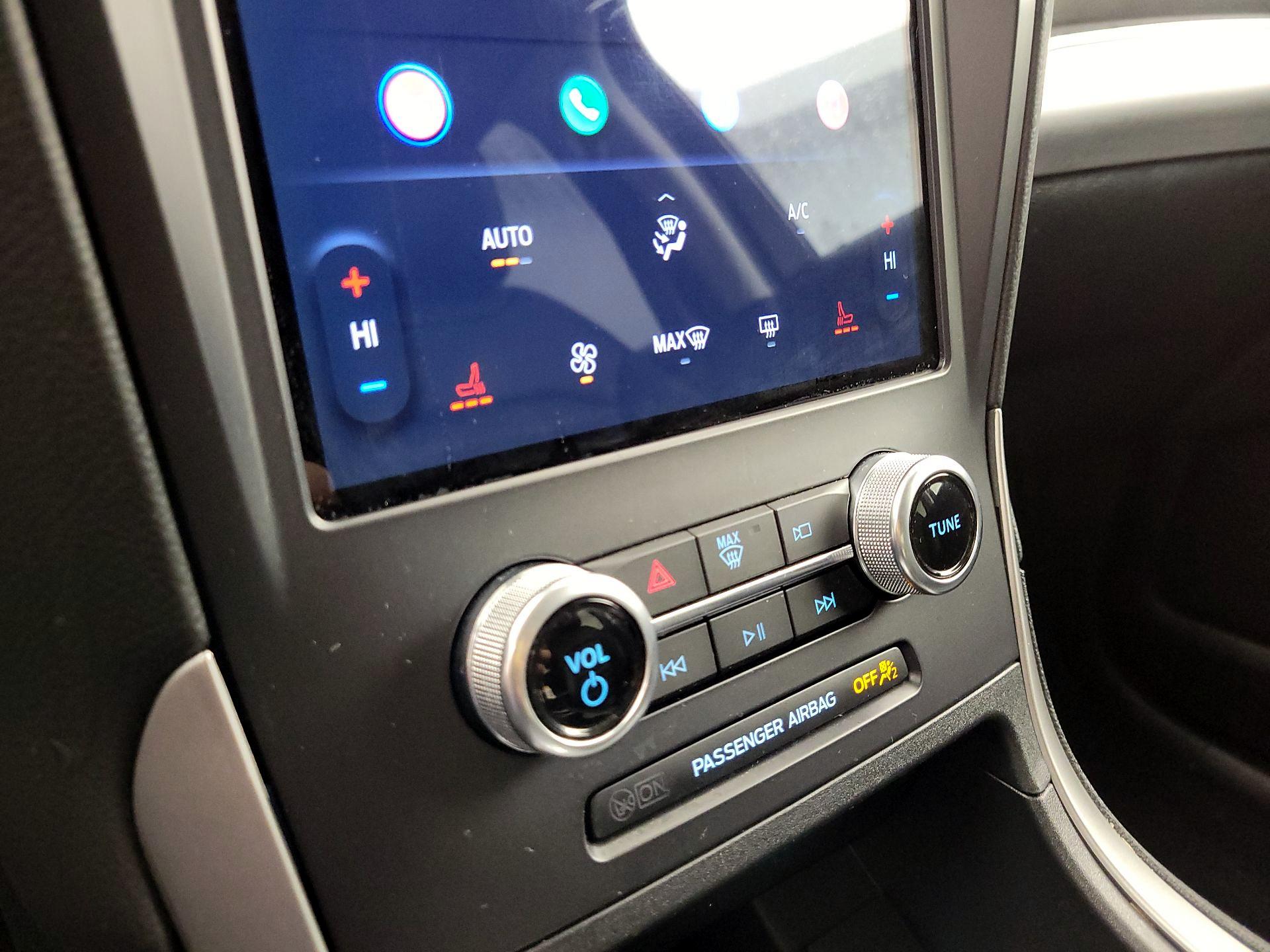 Thumbnail: 2022 Ford Edge - 16