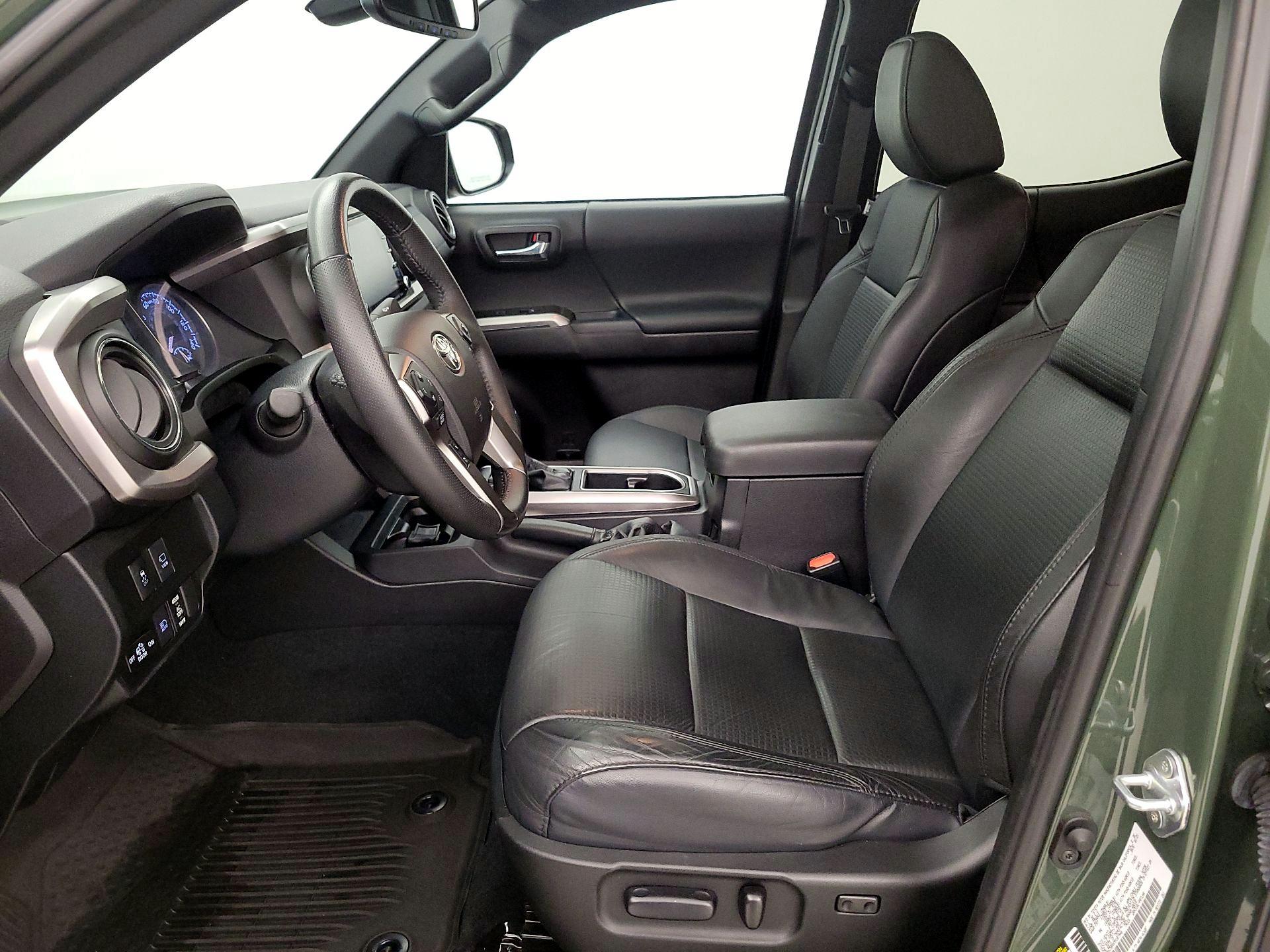 Thumbnail: 2021 Toyota Tacoma - 11