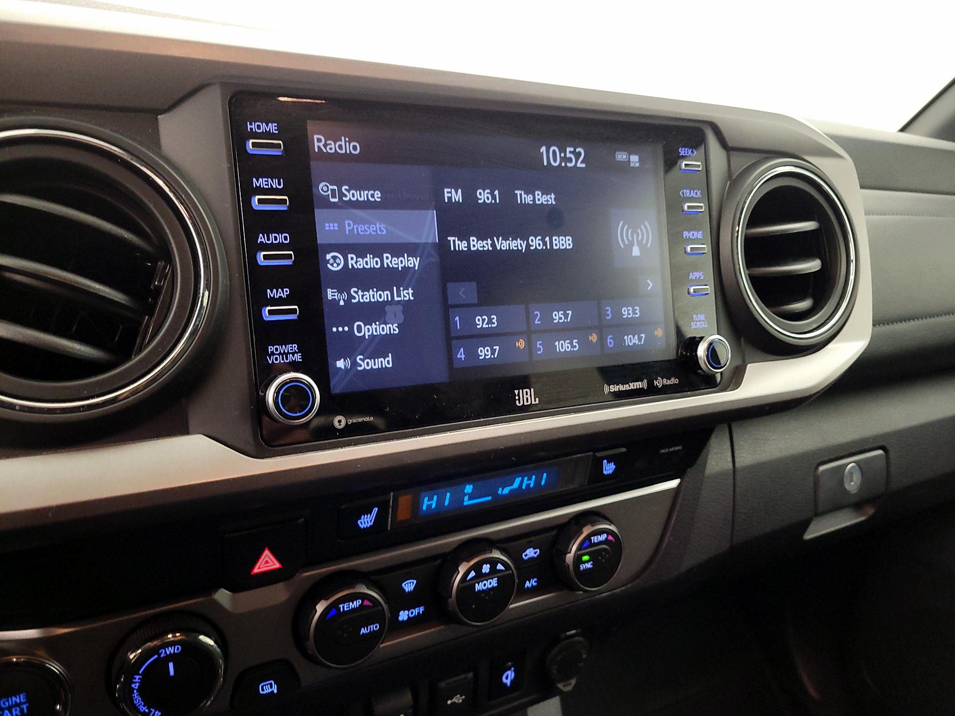 Thumbnail: 2021 Toyota Tacoma - 15