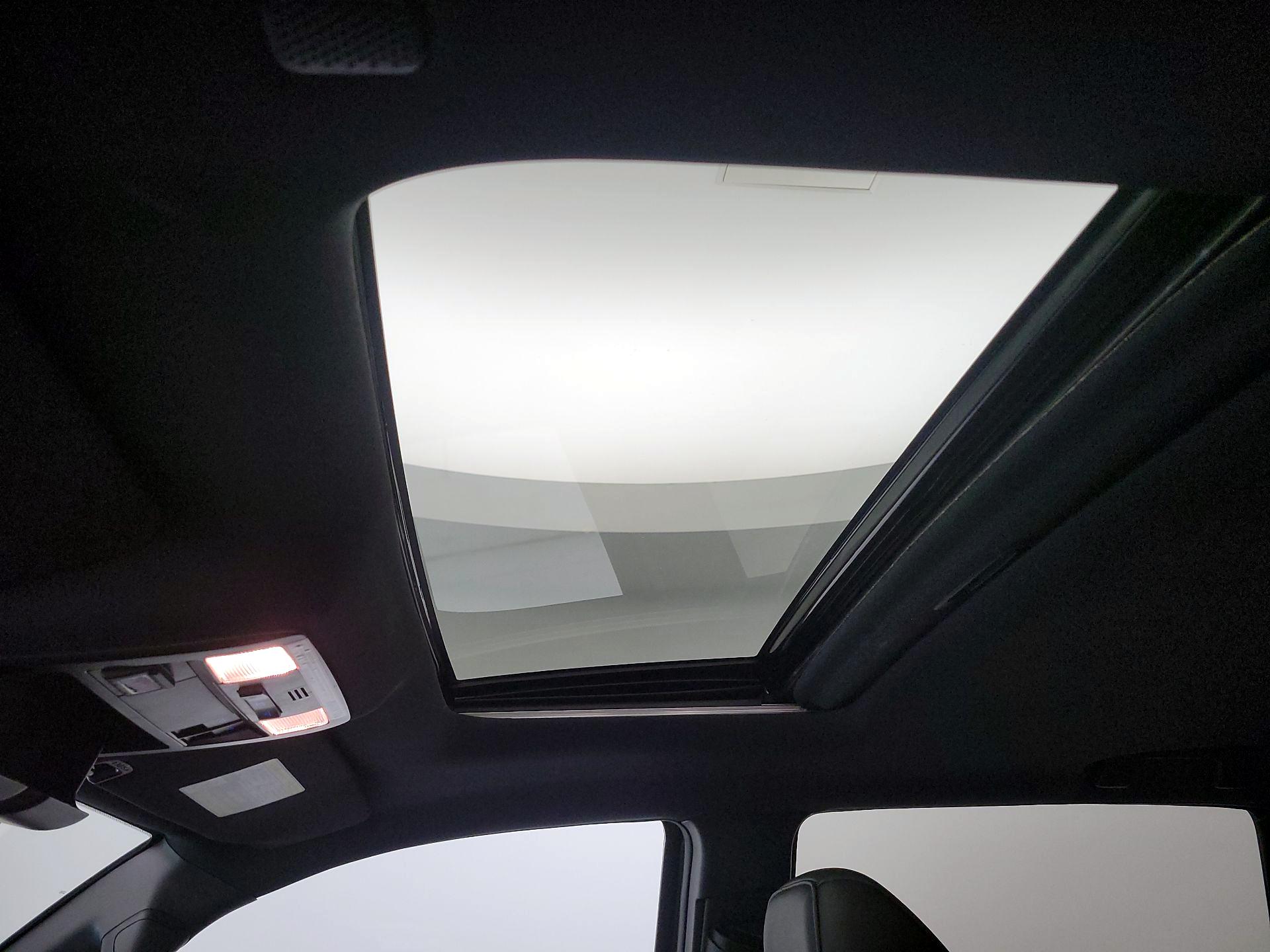 Thumbnail: 2021 Toyota Tacoma - 18