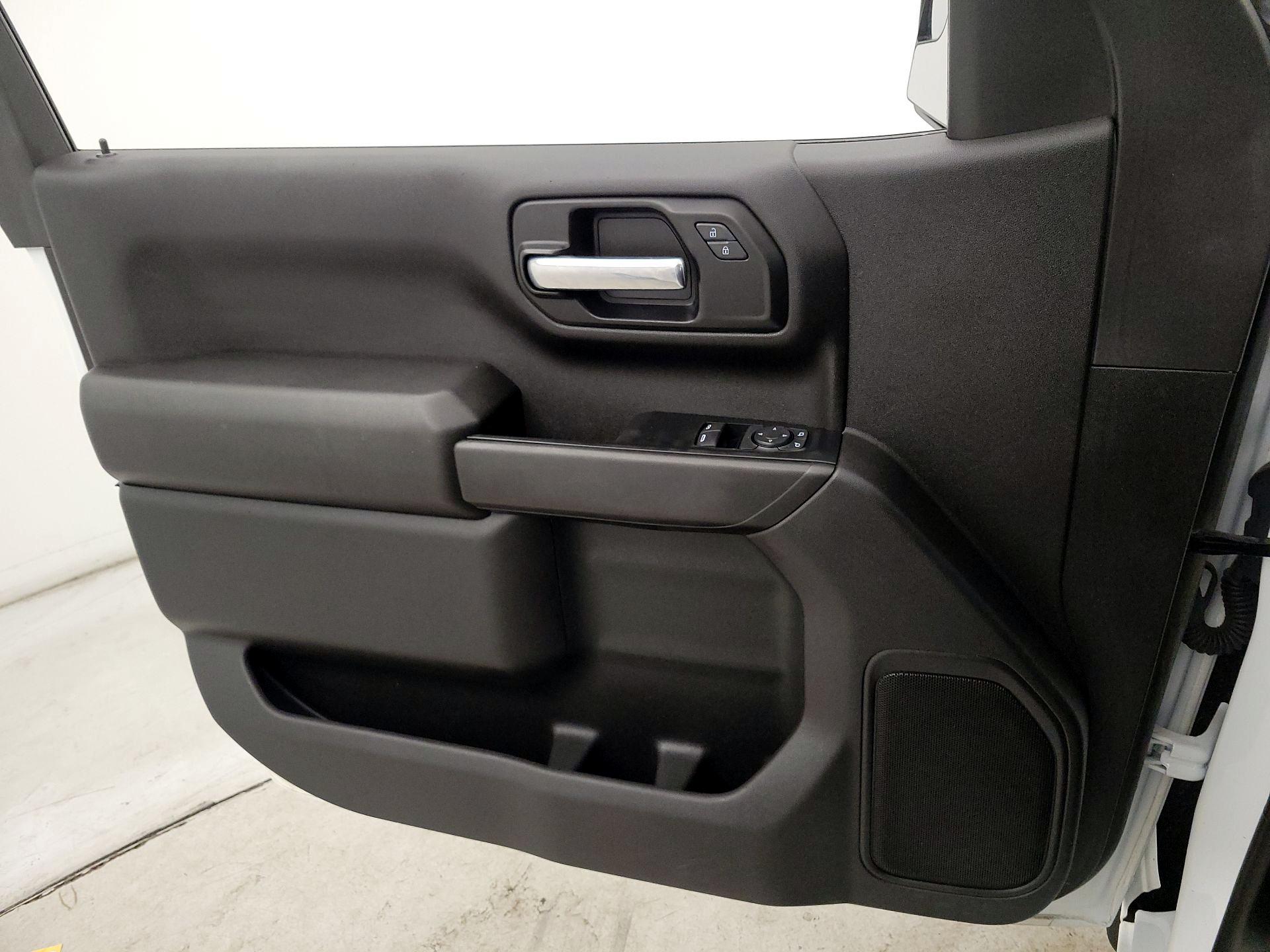 Thumbnail: 2023 Chevrolet Silverado 1500 - 12