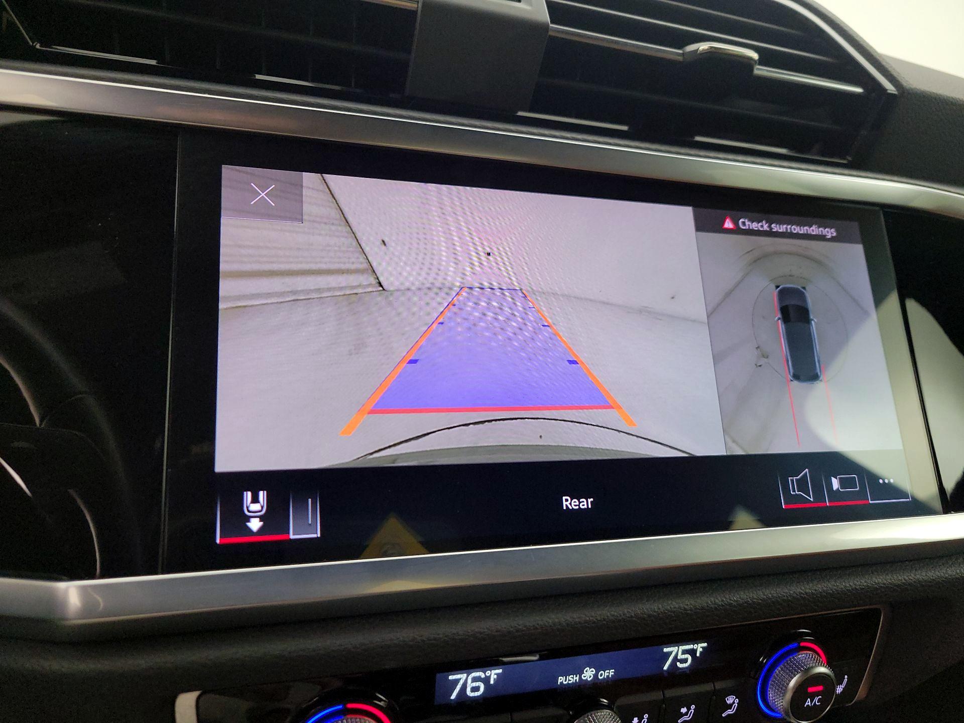 Thumbnail: 2022 Audi Q3 - 15