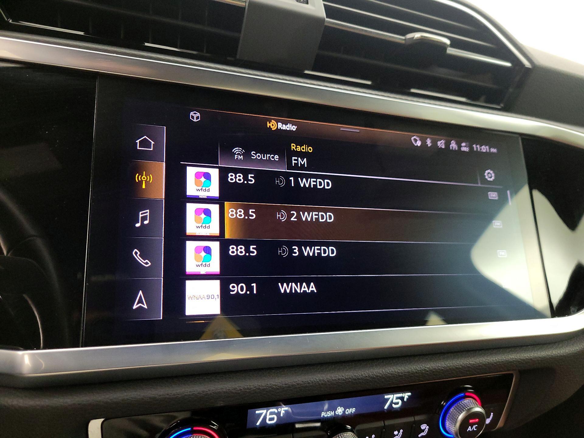 Thumbnail: 2022 Audi Q3 - 16