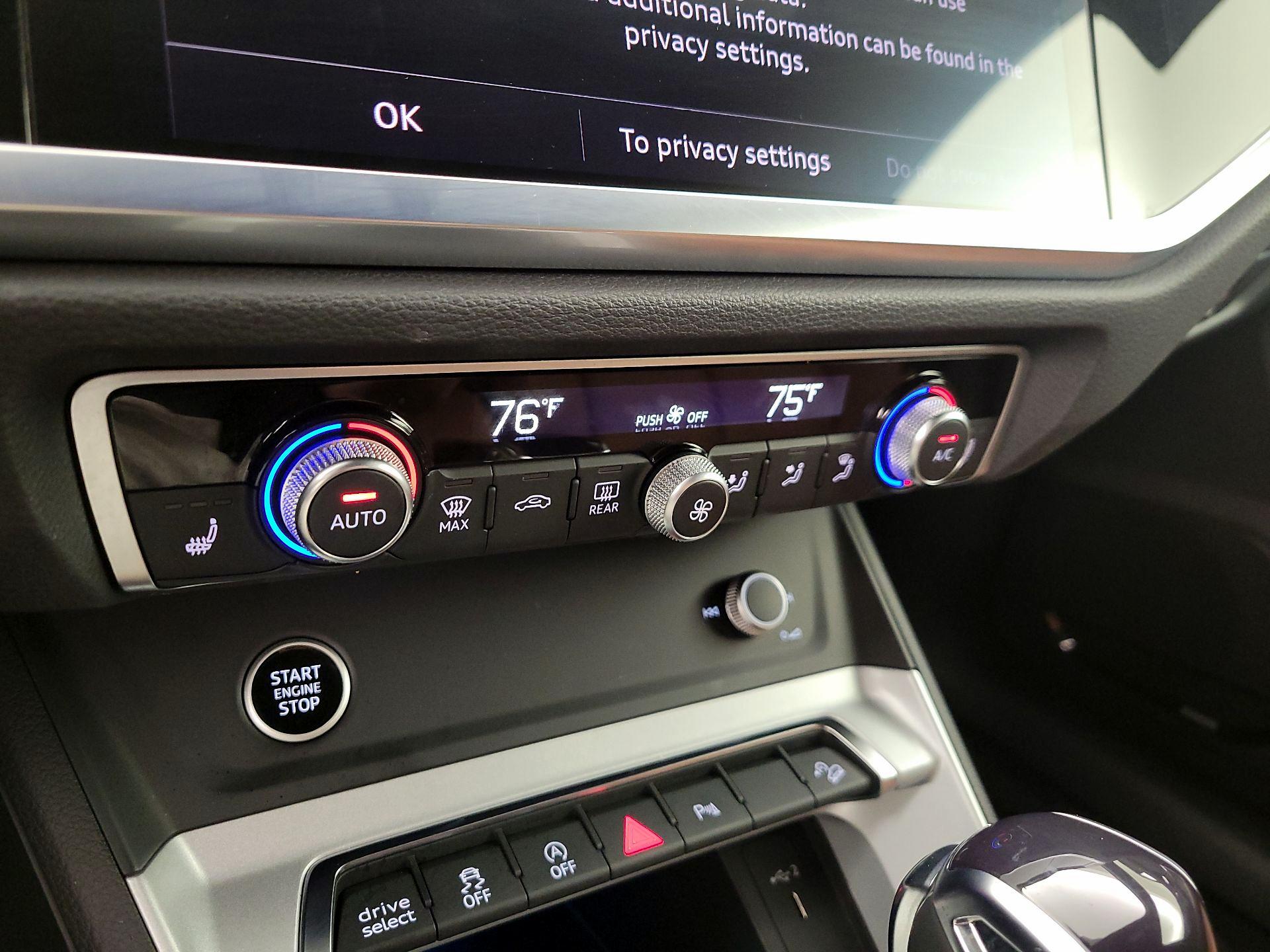 Thumbnail: 2022 Audi Q3 - 17