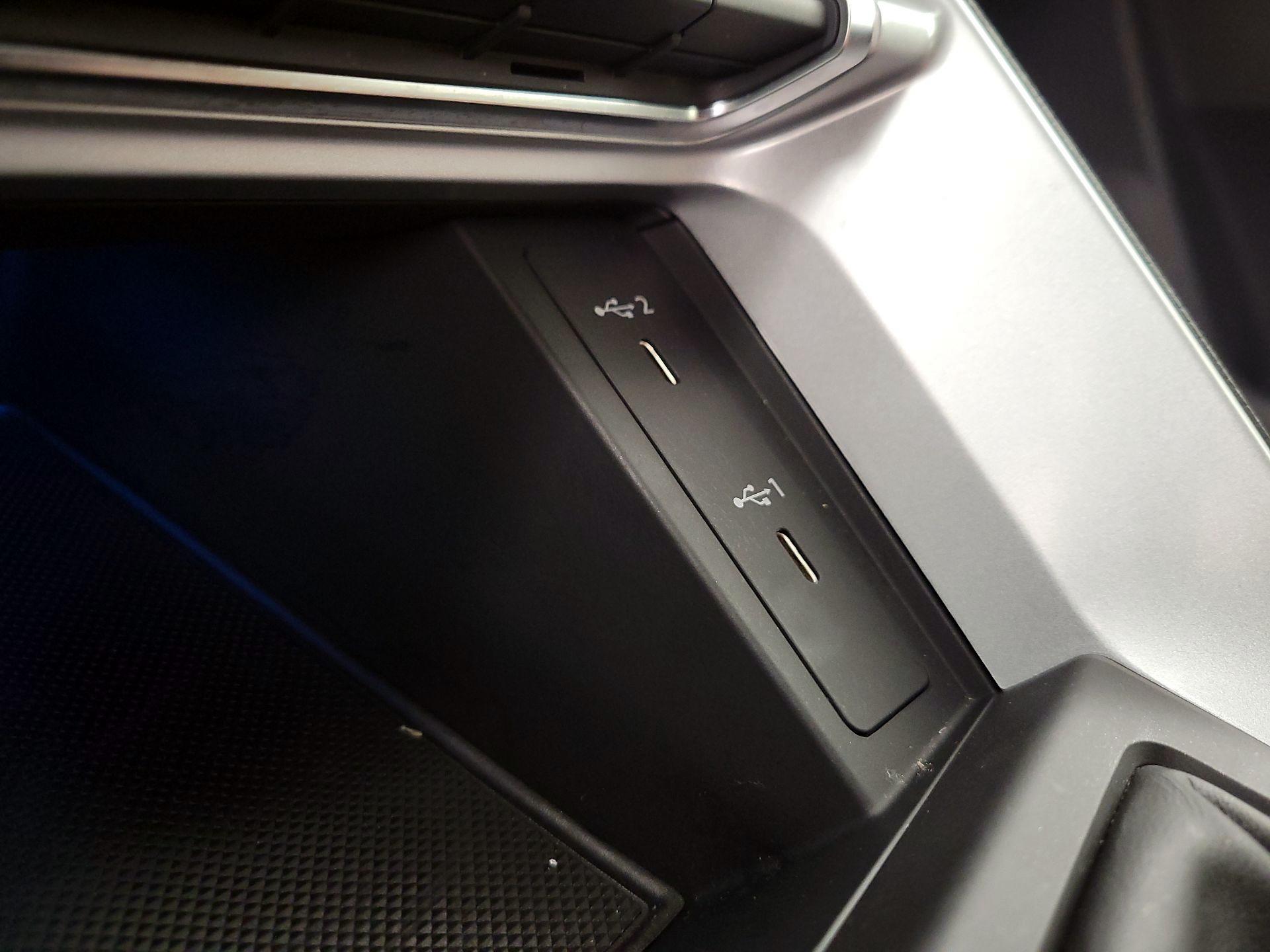 Thumbnail: 2022 Audi Q3 - 19