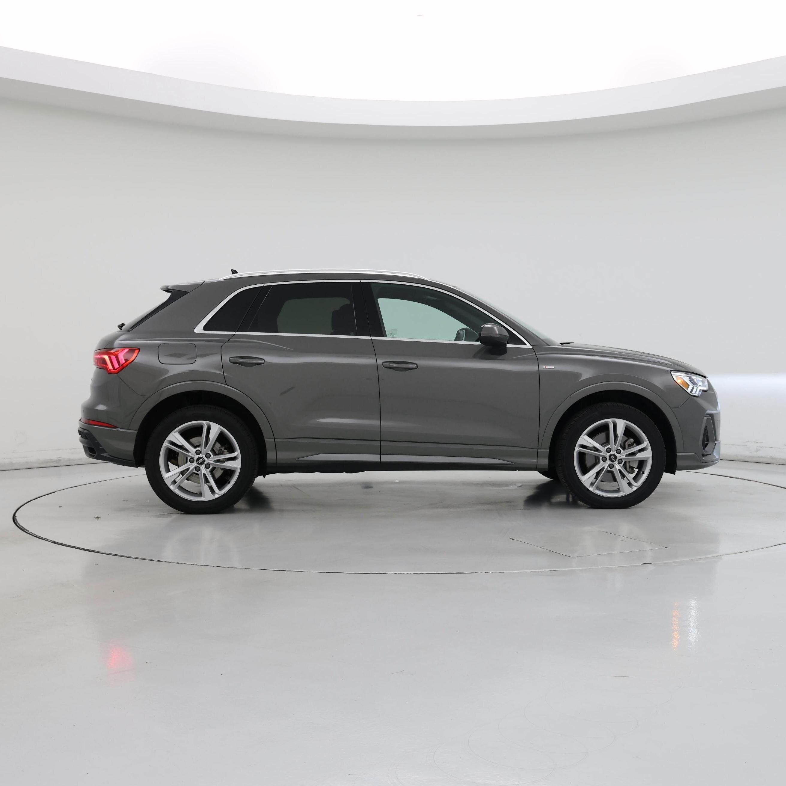 Thumbnail: 2022 Audi Q3 - 7